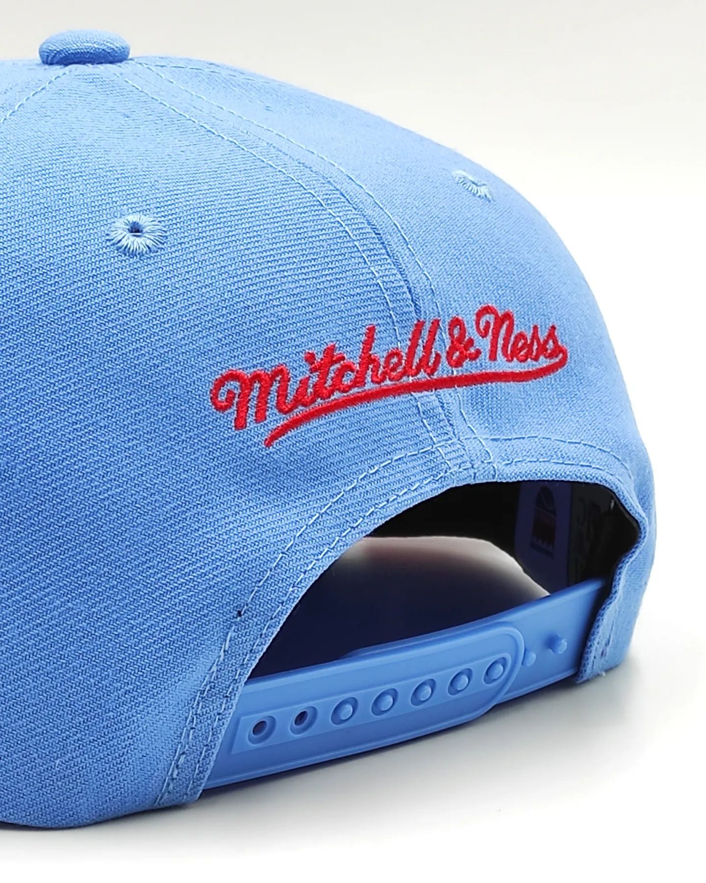 Gorra Snapback Mitchell & Ness SWINGMAN POP de los Sacramento Kings - Cielo