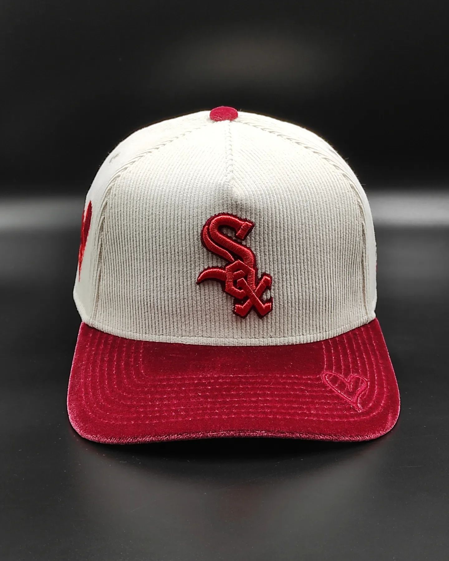 New era White sox corduroy velvet 9forty a frame