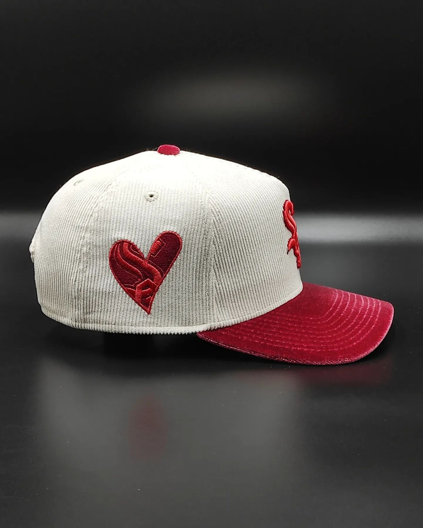 New era White sox corduroy velvet 9forty a frame