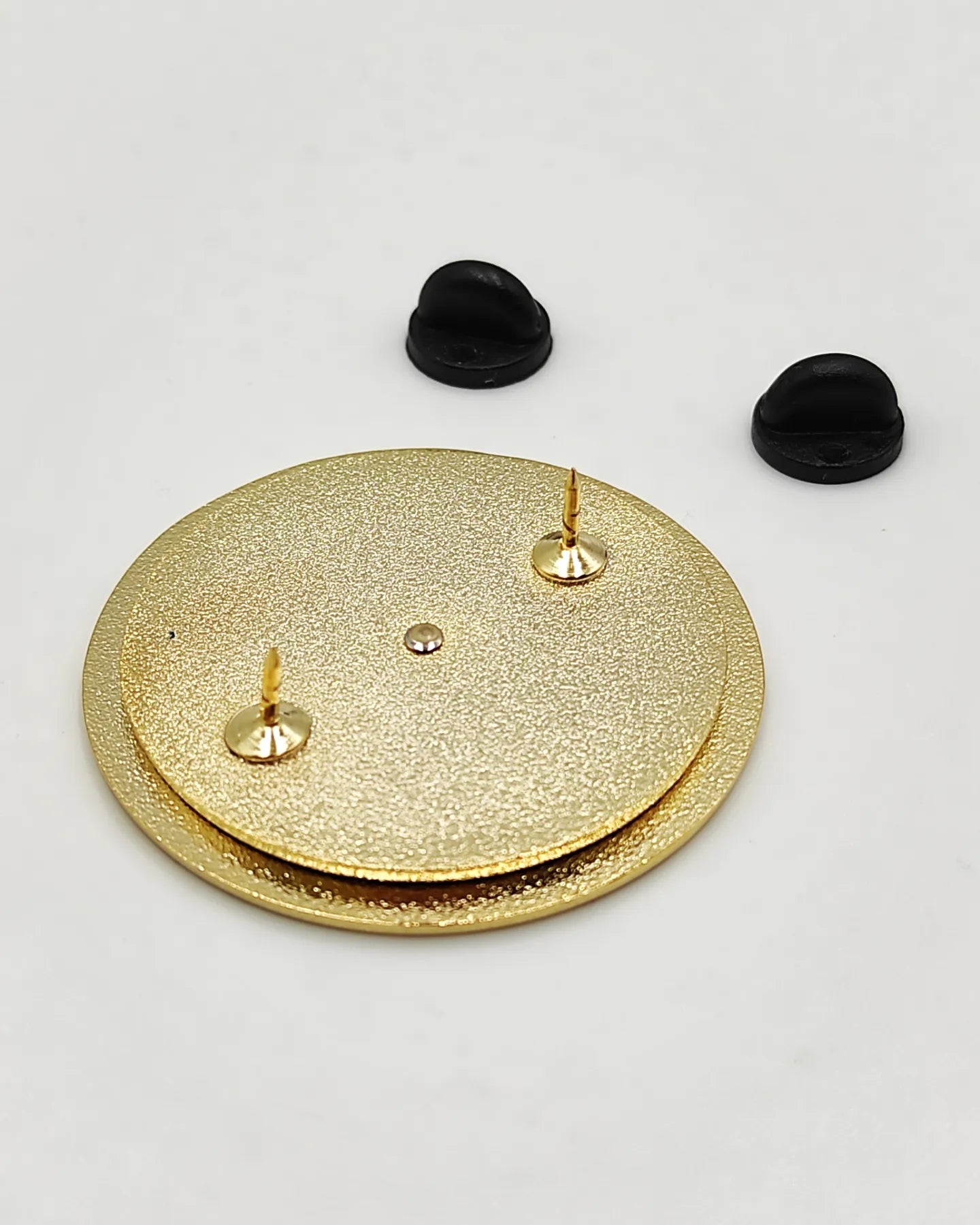 Pin oficial NewEra USA - Giratorio