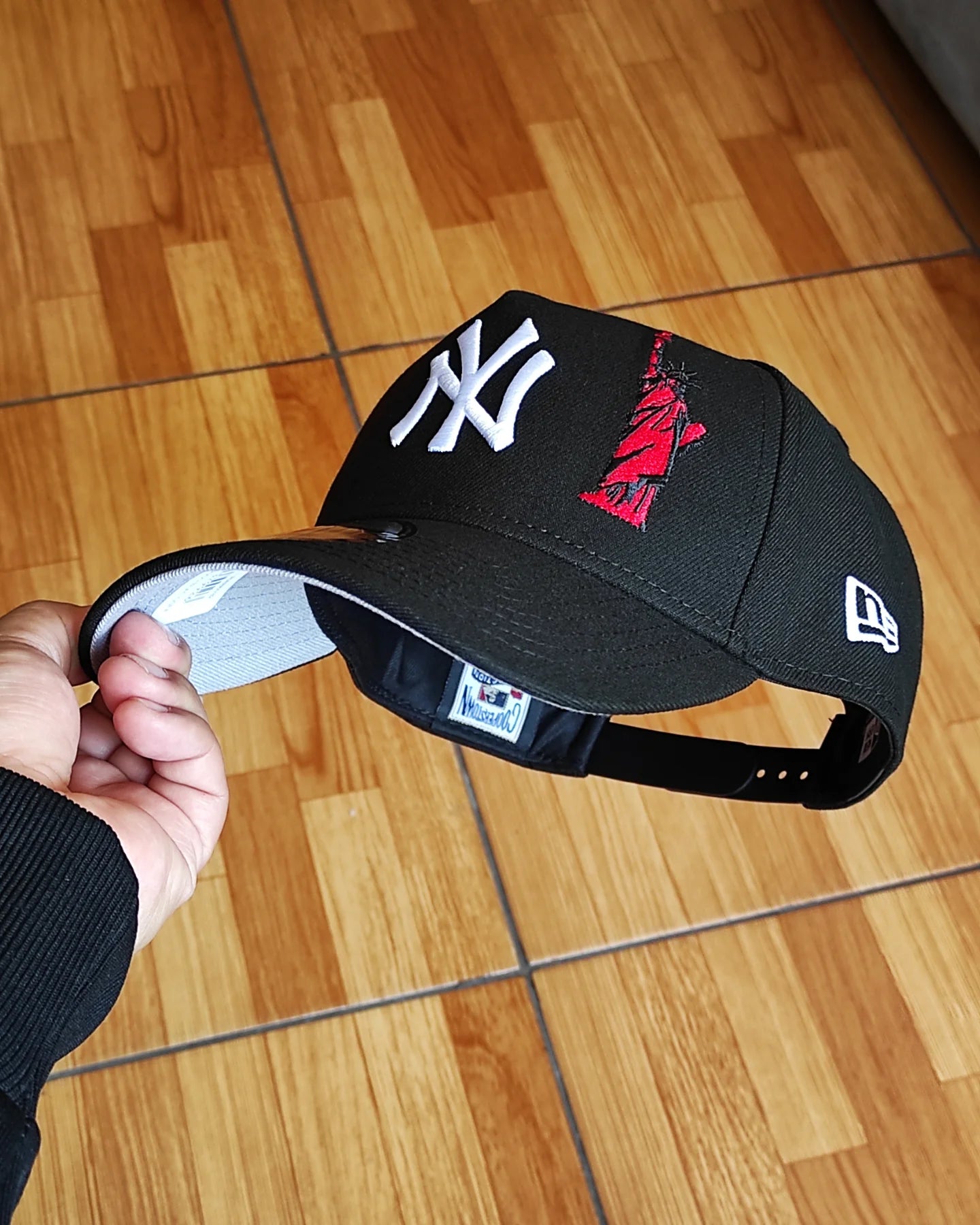 New Era New York Yankees liberty 🗽world series 1999 black EDITION 9FORTY A-FRAME