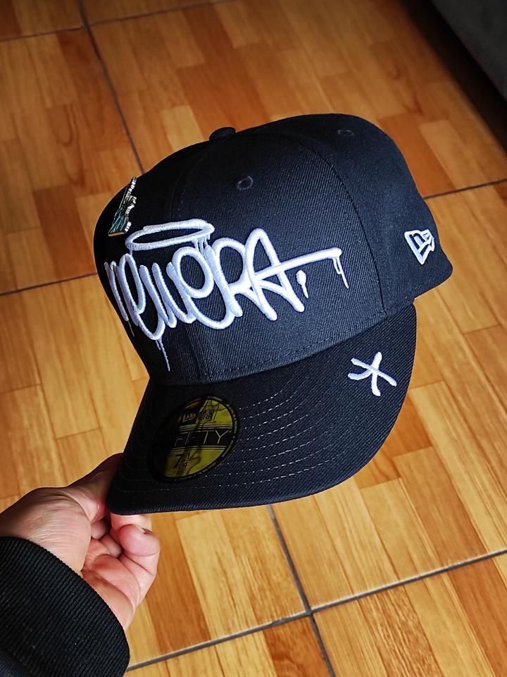 59FIFTY new era Grafiti navy incluye pin