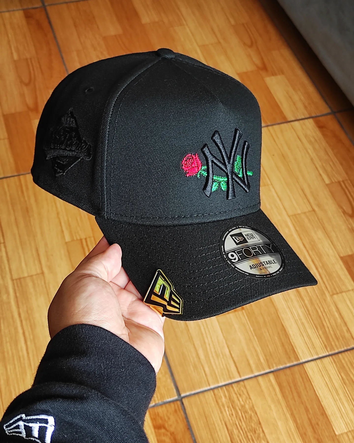 New Era New York Yankees black Rose🌹 9forty a-frame Snapback