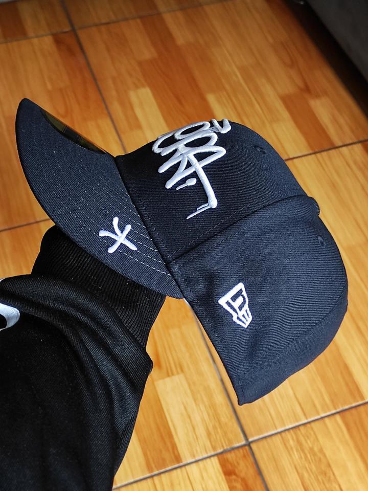 59FIFTY new era Grafiti navy incluye pin