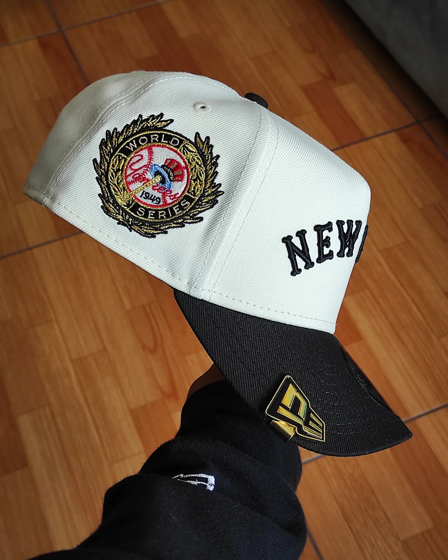 New Era New York Yankees World Series 1949 Chrome Prime Two Tone Edition 9Forty A Frame Snapback Hat