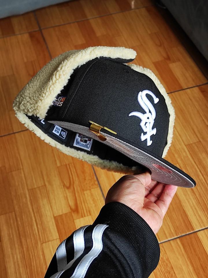 Chicago White Sox 05 WS Dogear New Era 59Fifty Fitted - Black, White, Gray