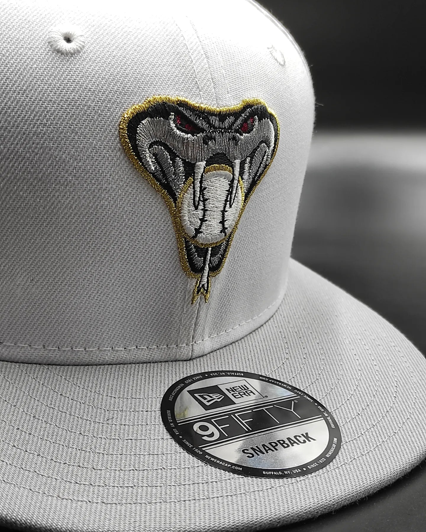 New Era Arizona Diamondbacks 1998 New Era 9Fifty Snapback blanco , rojo , plomo