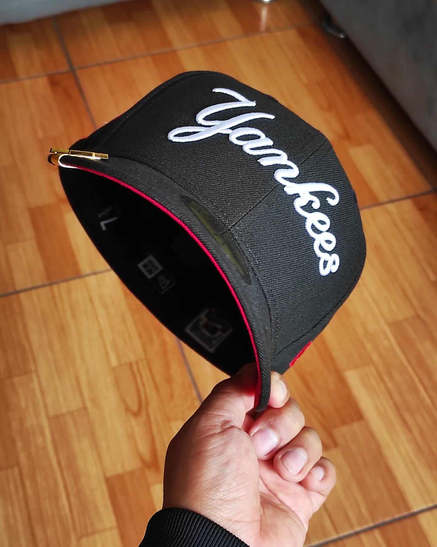 New Era New York Yankees Subway Series 2009 Black and Red Edition 59Fifty Fitted Hat