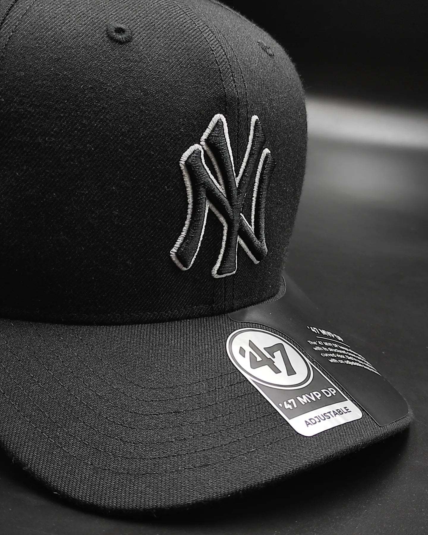 47brand New York Yankees cold zone snapback hat