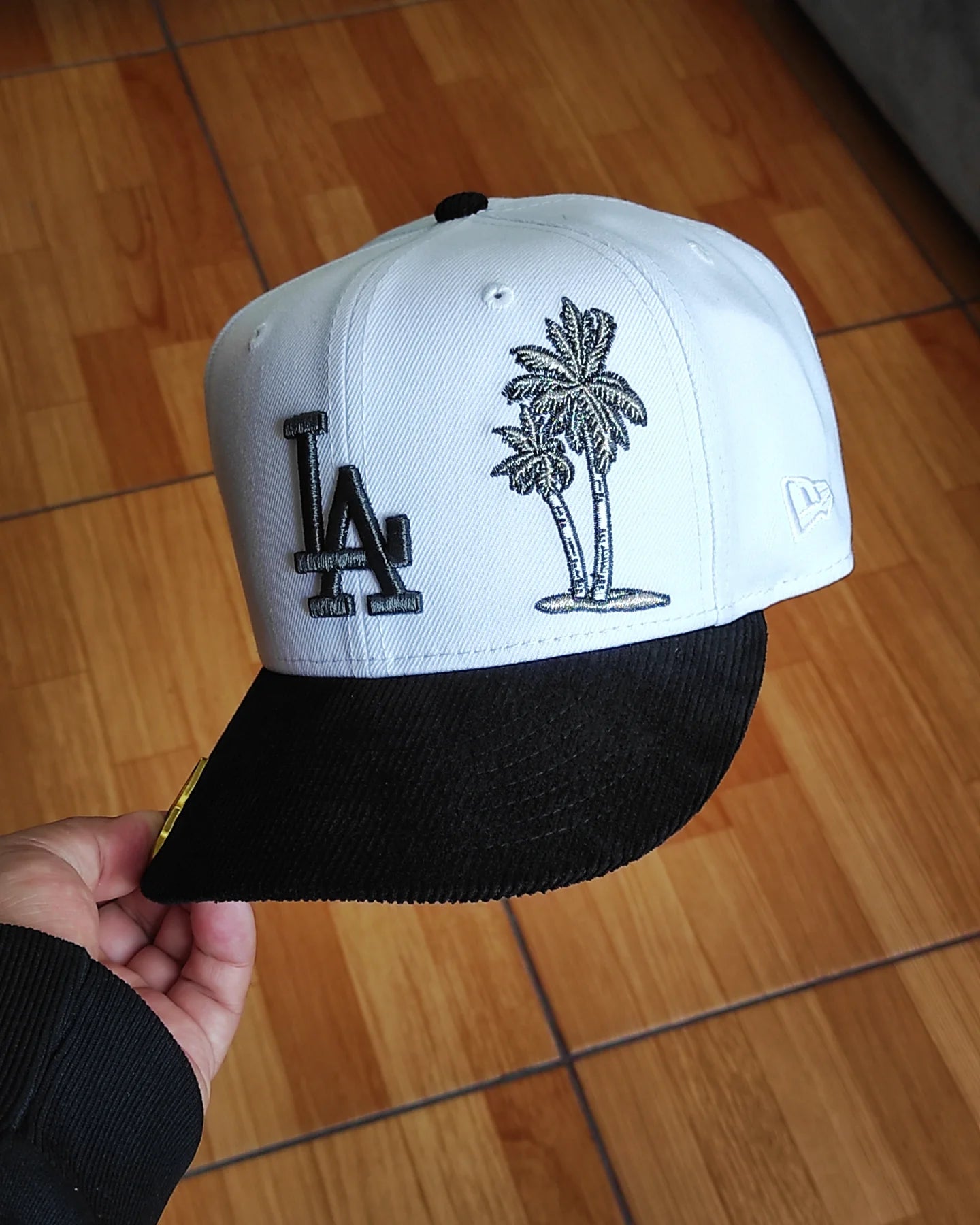 New Era las Los Angeles Dodgers visera corduroy 🌴 two tone black and white 9 FIFTY Snapback