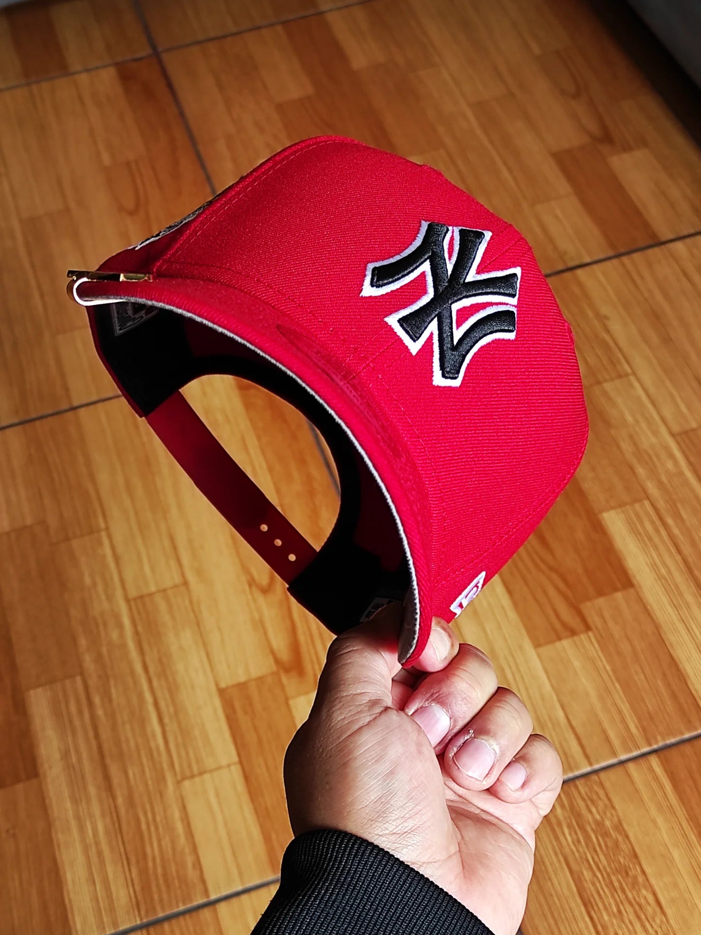 New Era New York Yankees 1999 World Series Scarlet Edition 9Fifty Snapback Hat