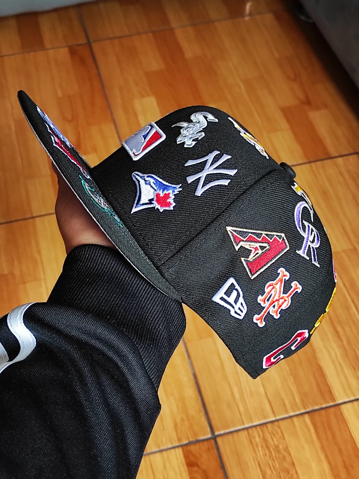 New Era All over MLB black 9fifty SNAPBACK