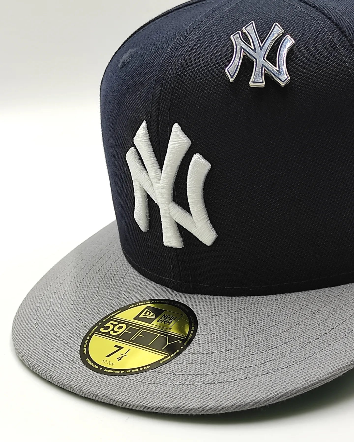 New Era New York Yankees MLB pin badge 59fifty fitted