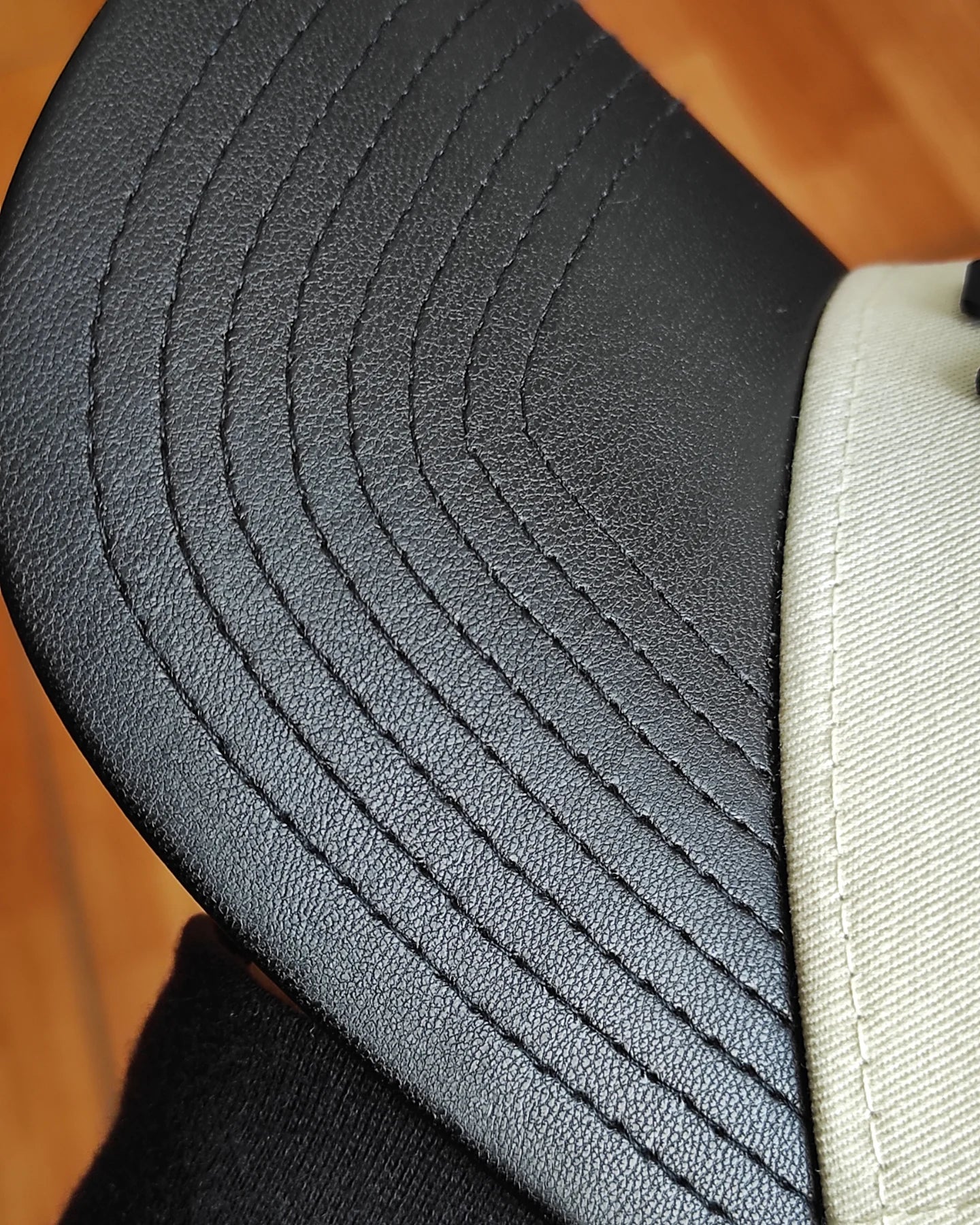 New Era New York Yankees 'visor cuero'' 9FORTY A-Frame Snapback
