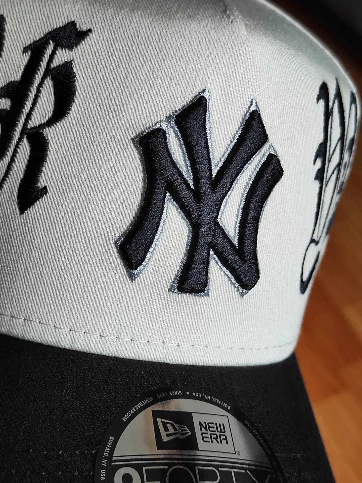 New Era New York Yankees gótica Chrome black Two tone 9FORTY A-FRAME