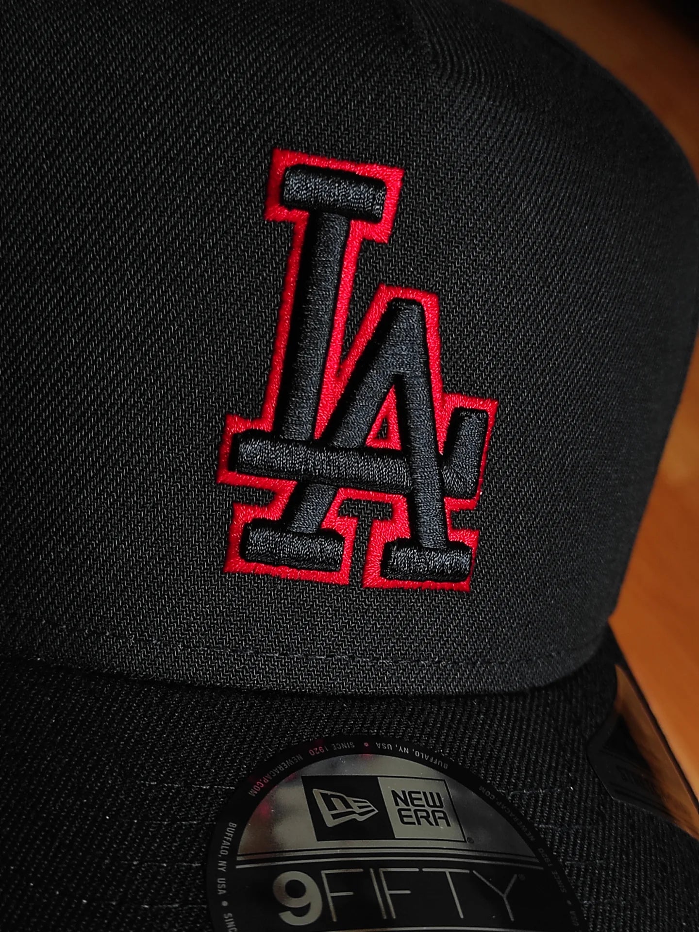 New Era Los Angeles Dodgers 50th Anniversary Blackout Red Prime Edition 9Fifty A Frame Snapback
