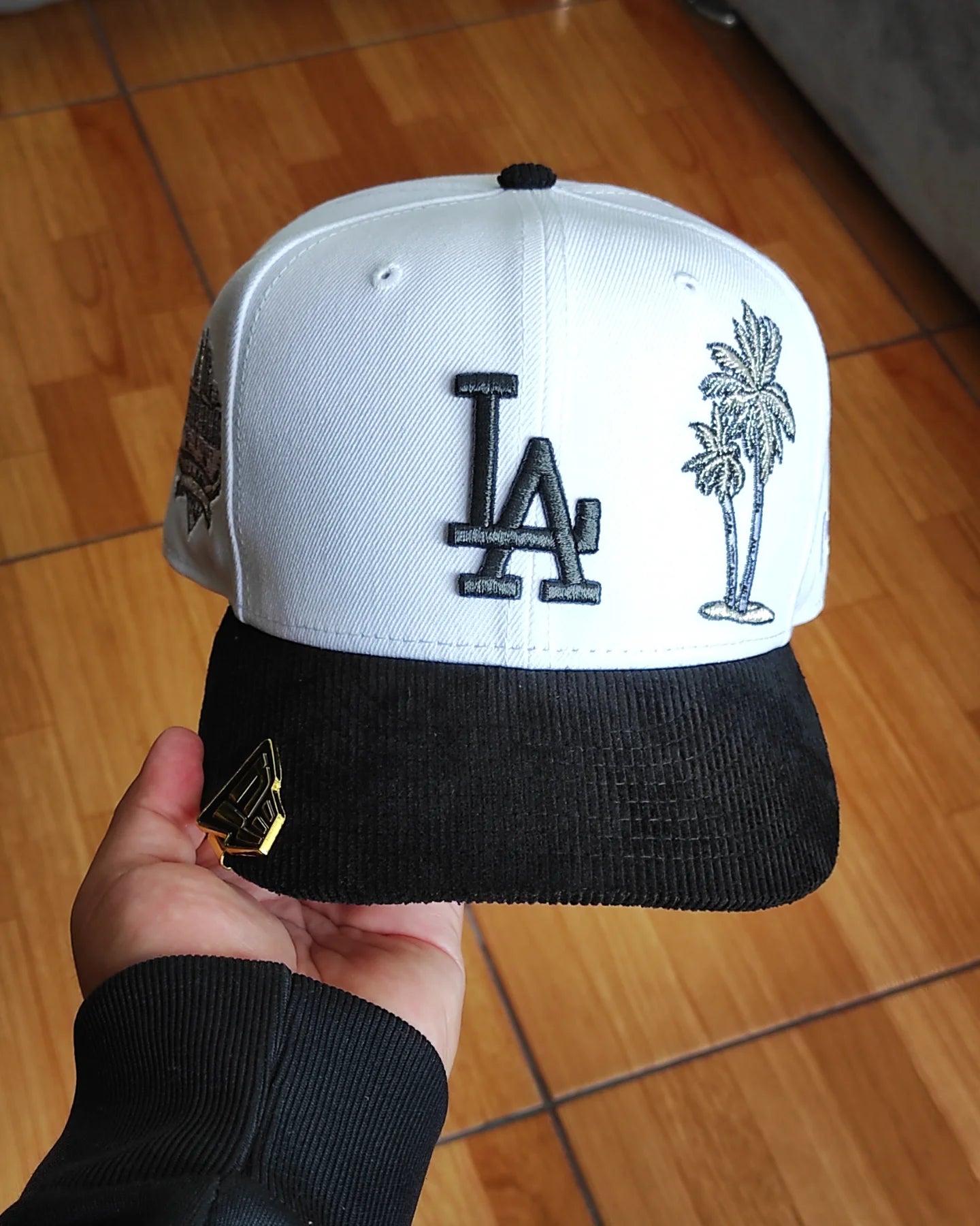 New Era las Los Angeles Dodgers visera corduroy 🌴 two tone black and white 9 FIFTY Snapback