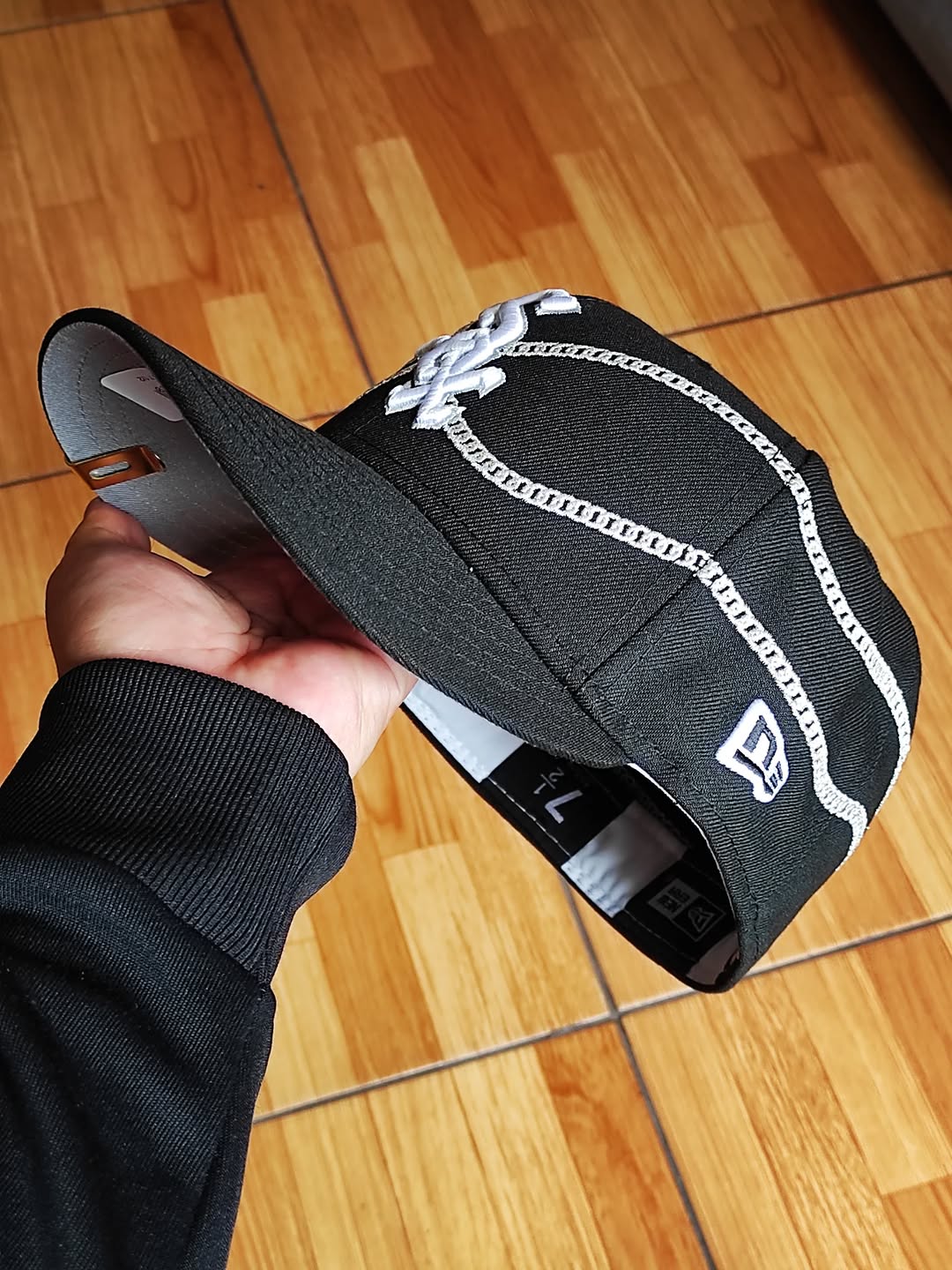 New Era White sox chain✨️ wrap black 59FIFTY Fitted