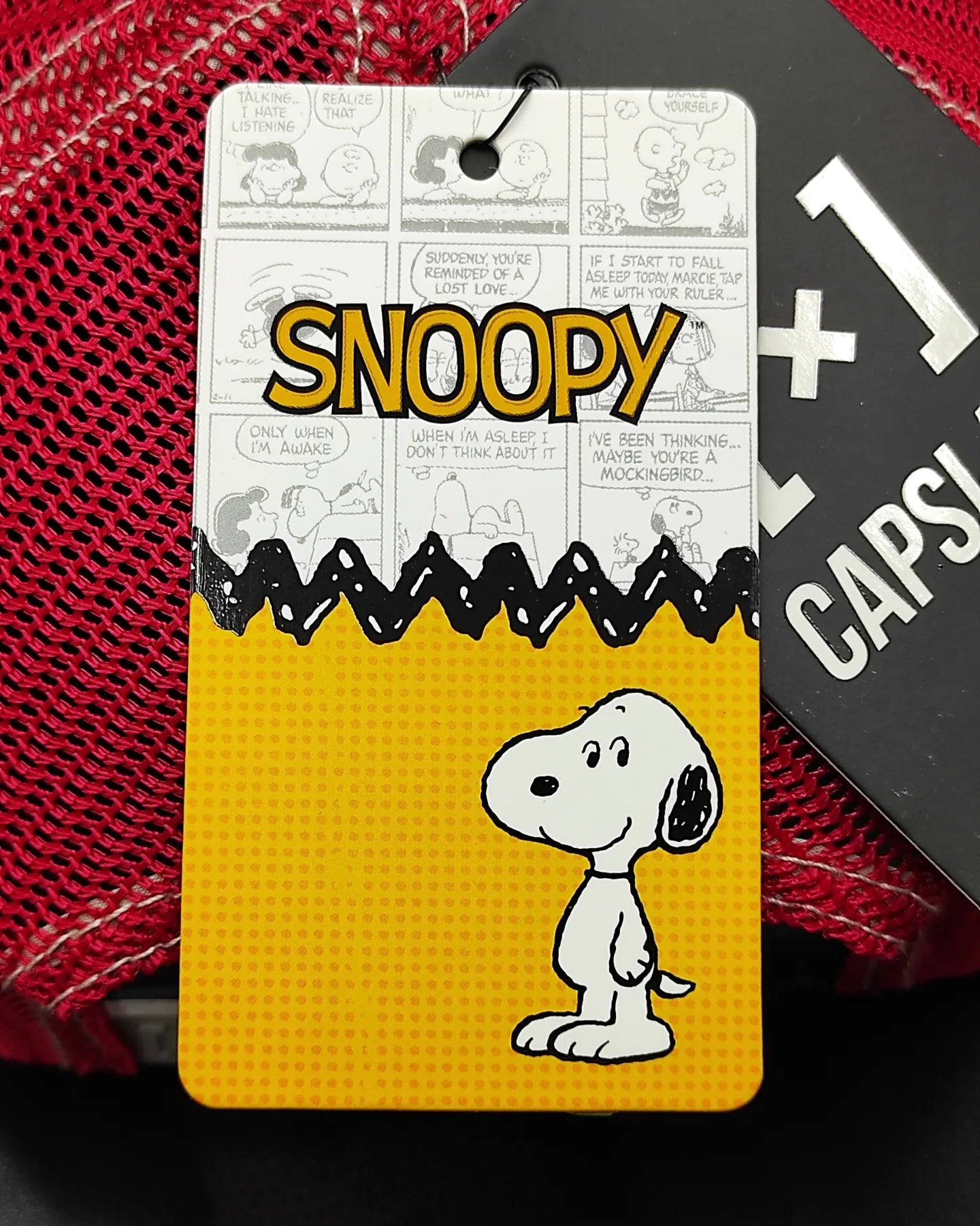 CAPSLAB peanuts Snoopy white red green trucker snapback hat
