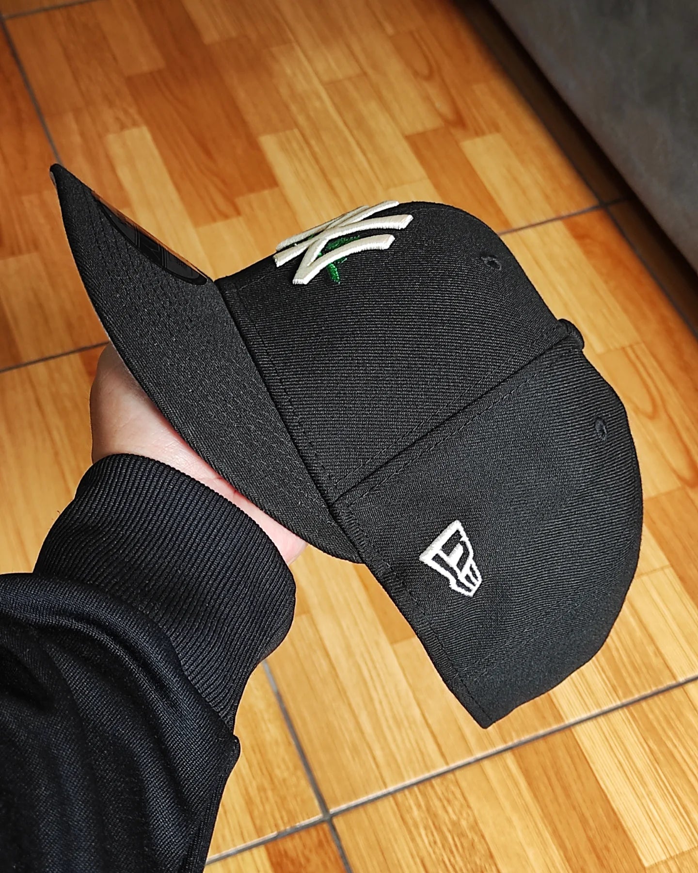 New Era New York Yankees Rose 🌹 1996 world series - 9 Fifty Snapback