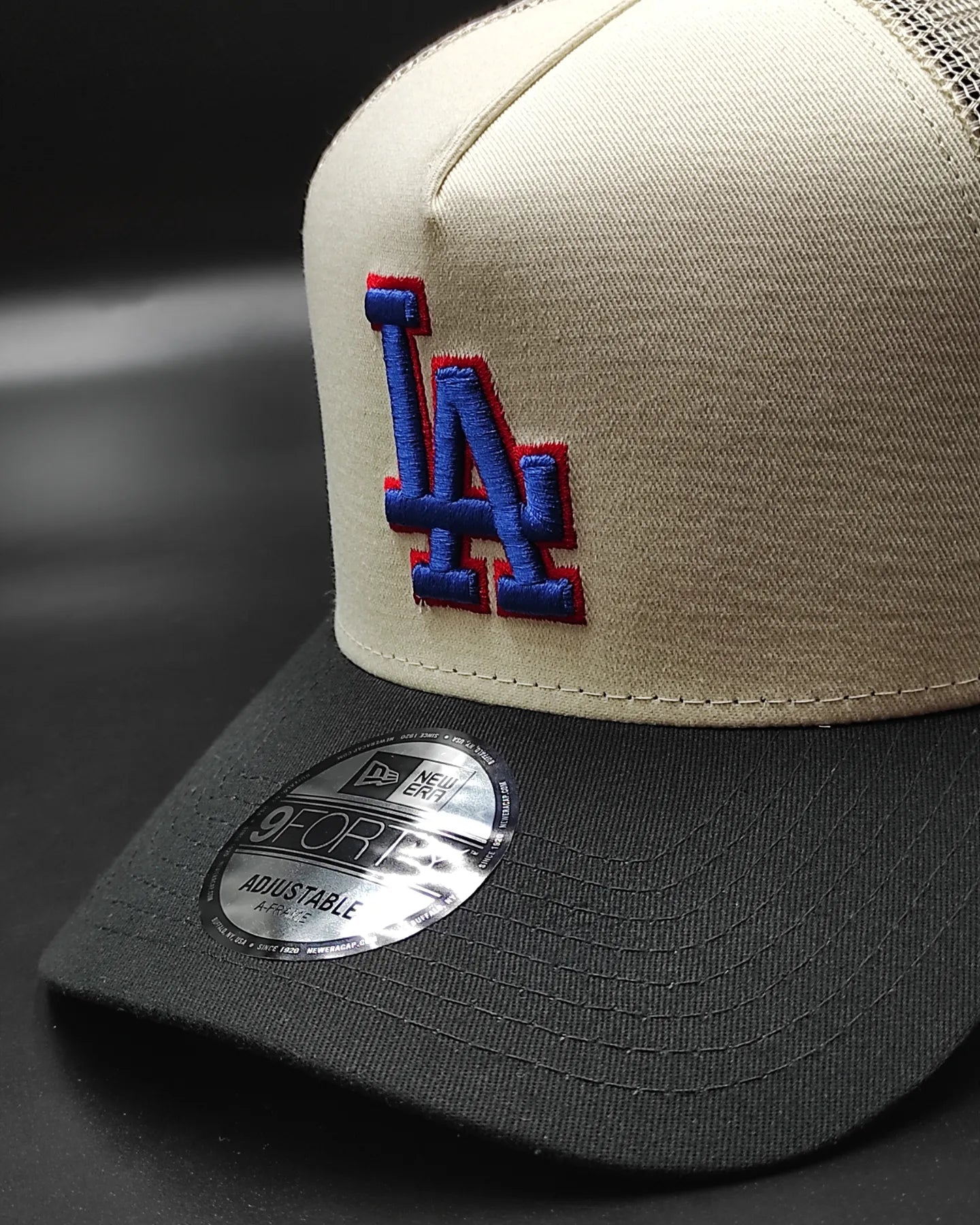 New Era Los Angeles Dodgers Forty A-FRAME Trucker Snapback