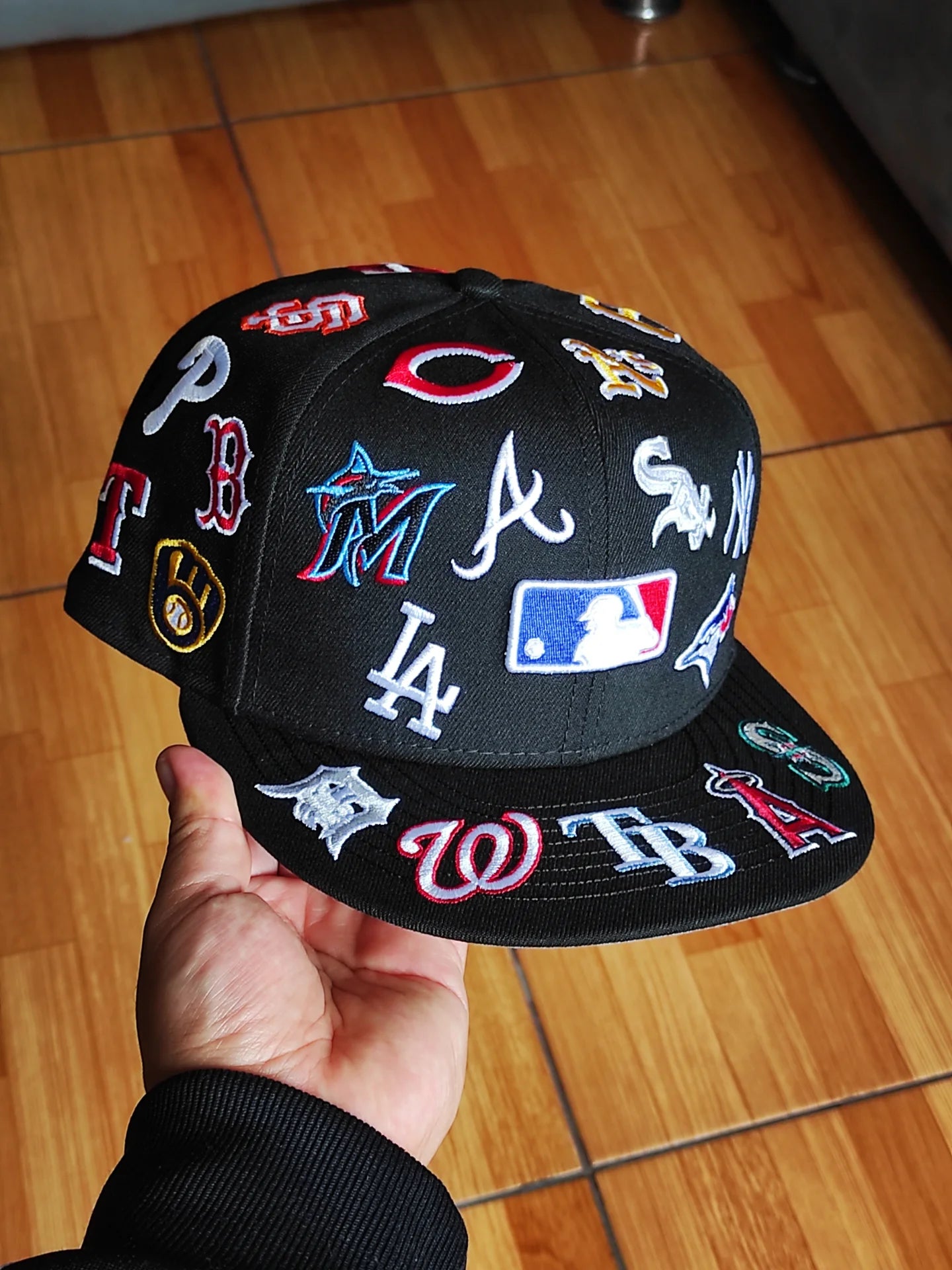 New Era All over MLB black 9fifty SNAPBACK