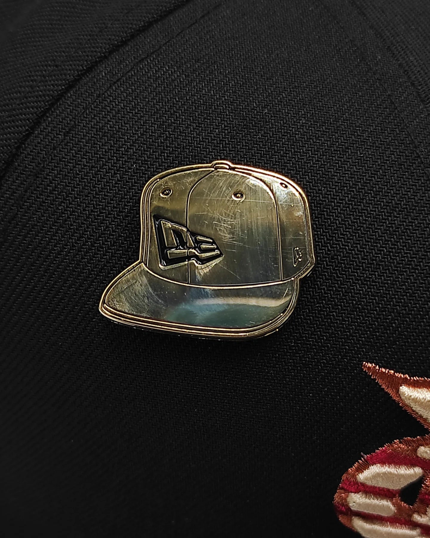 Pin Metálico New Era Hat