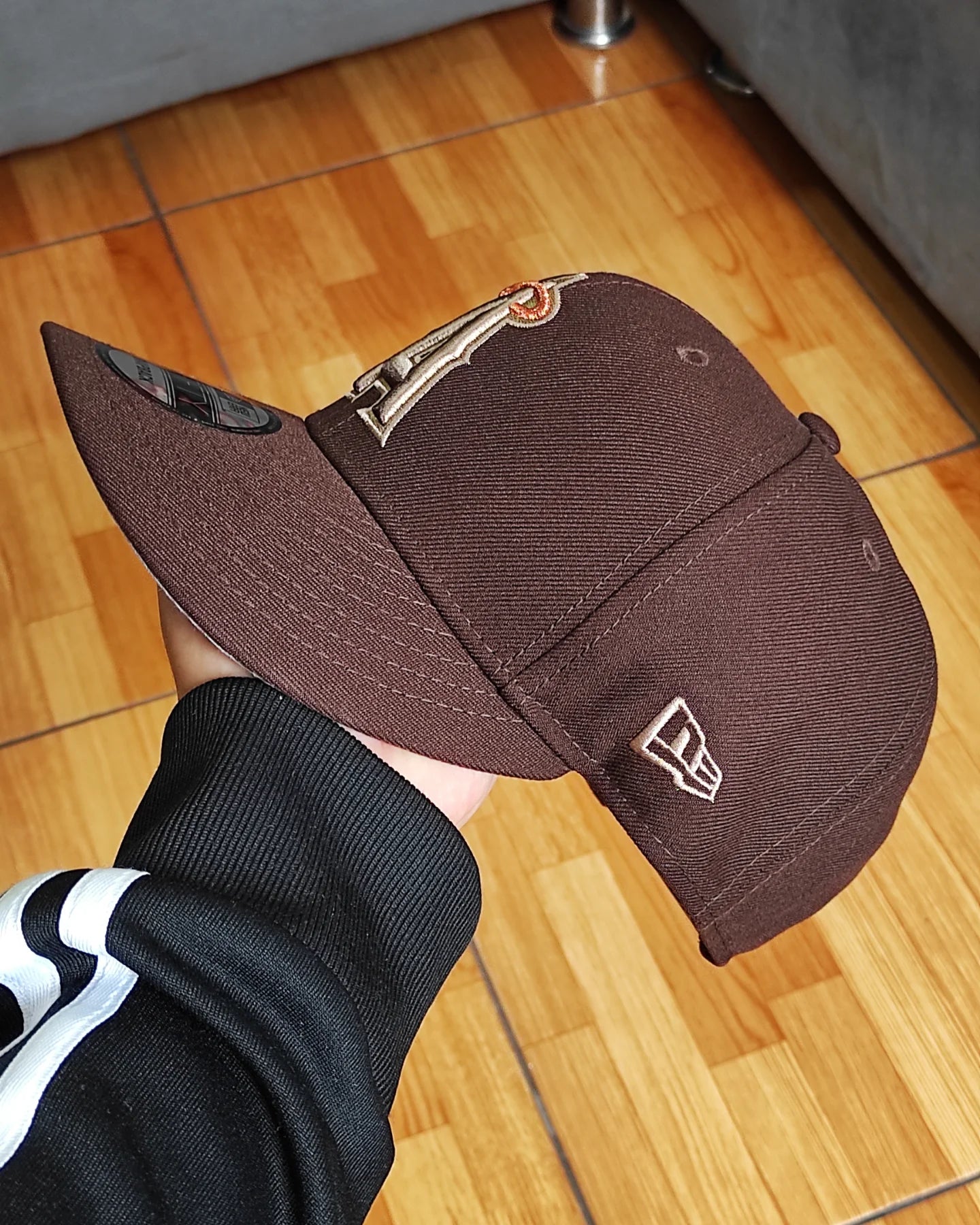 New Era Los Angeles Angels marrón oscuro Bottom 50th Anniversary Side Patch 9Fifty New Era Snapback