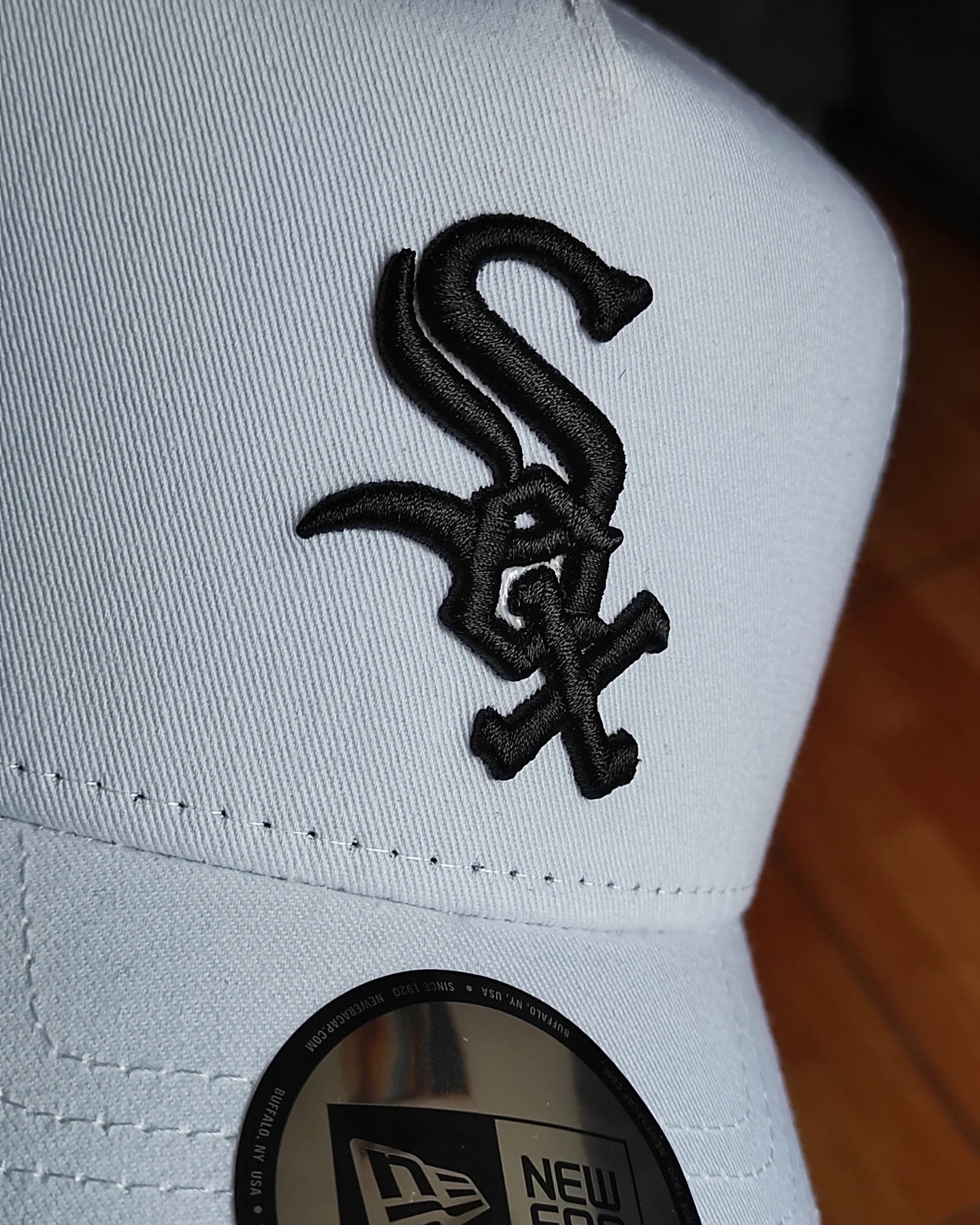 New Era Chicago White Sox white/black Trucker a-frame