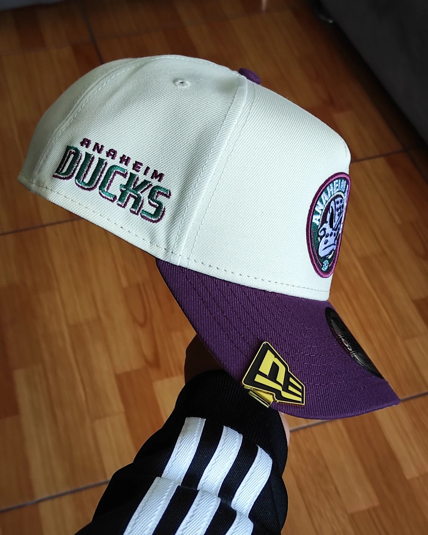 New Era Anaheim Ducks Chrome Two Tone Edition 9Forty A Frame snapback