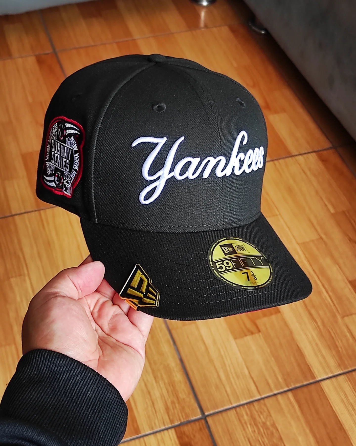 New Era New York Yankees Subway Series 2009 Black and Red Edition 59Fifty Fitted Hat