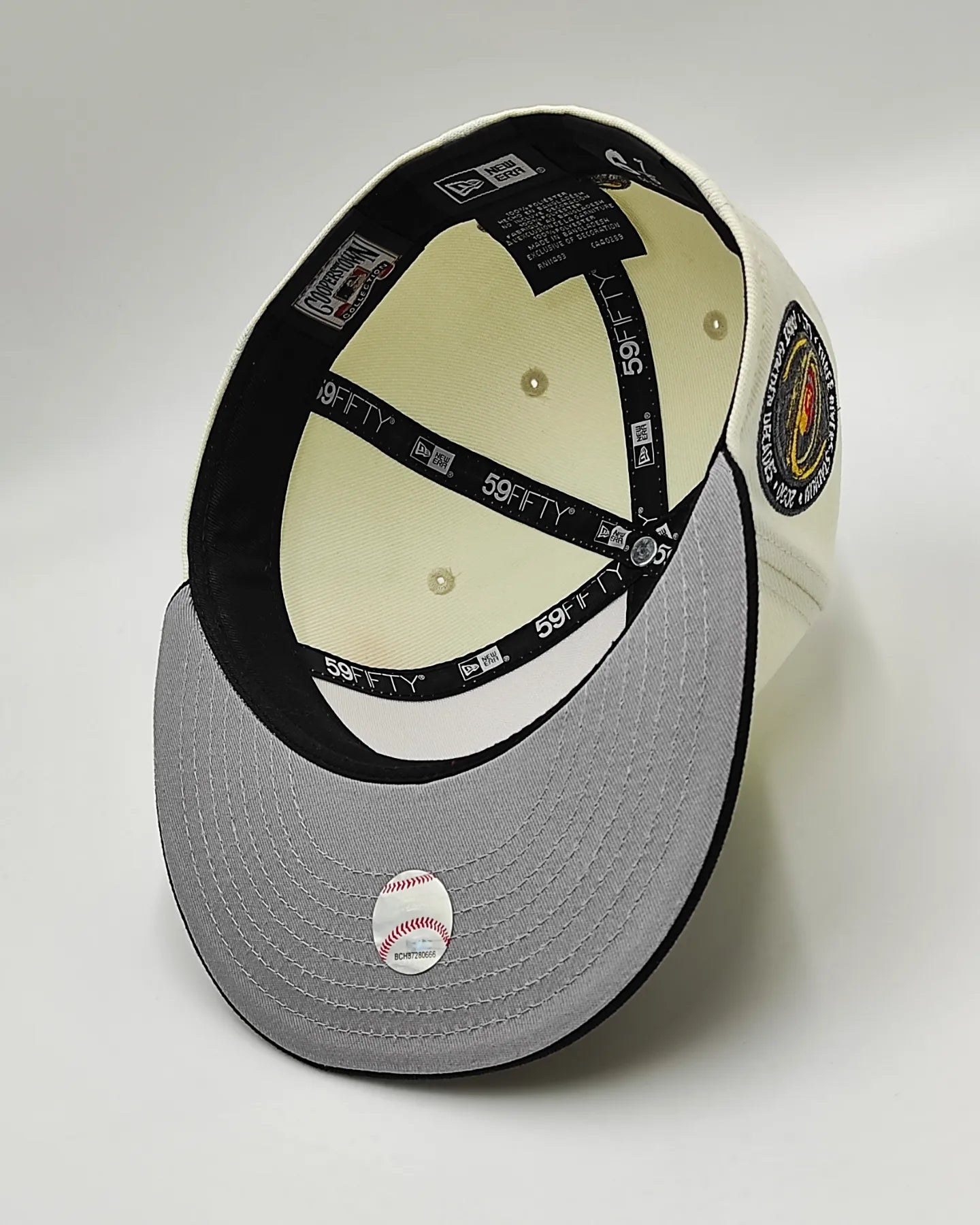 Off White Pittsburgh Pirates Black Visor Gray Bottom Three Rivers Stadium Side Patch New Era 59Fifty Fitted