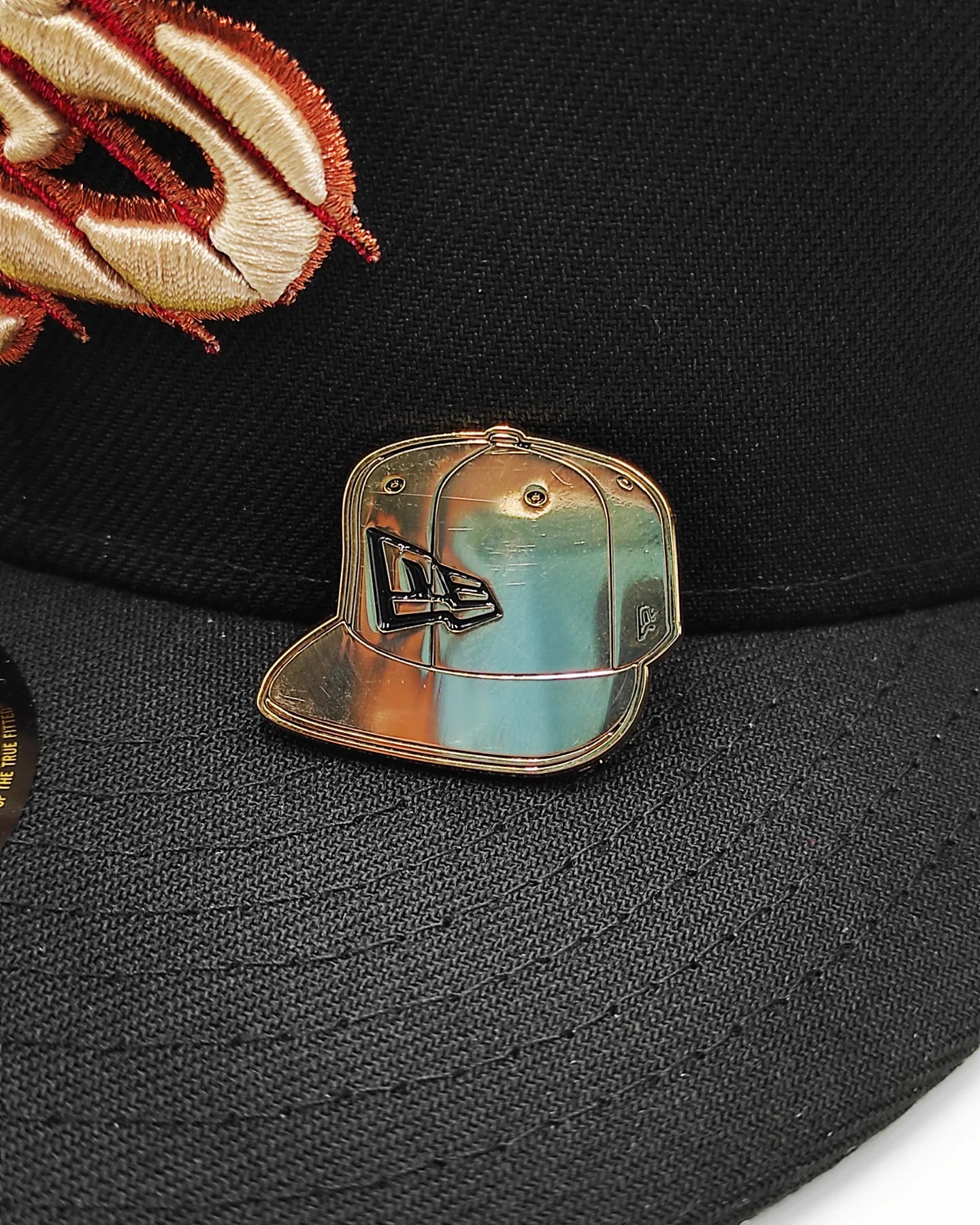 Pin Metálico New Era Hat