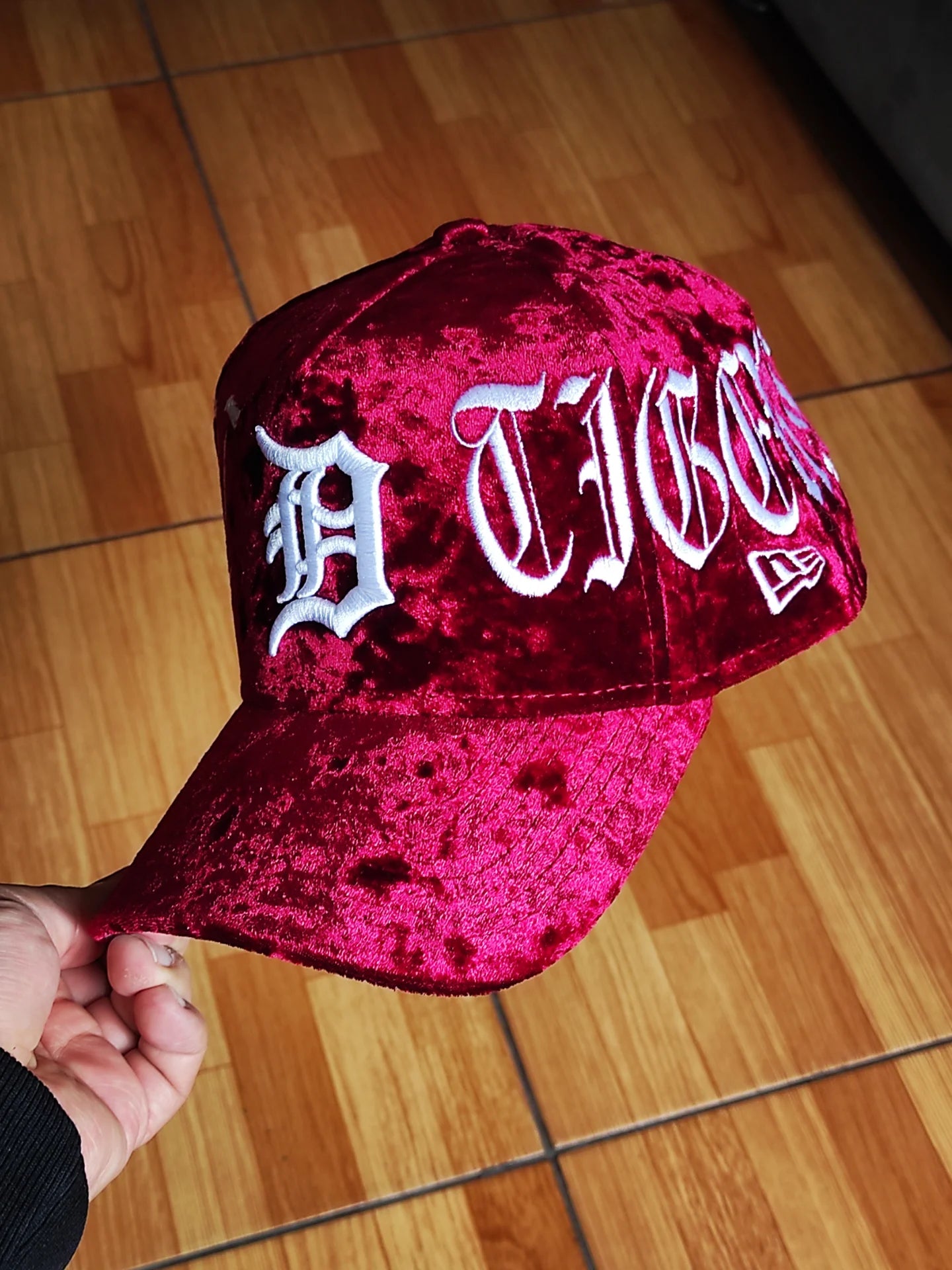 New Era Detroit Tigers ' Velvet' 9FORTY A-Frame Snapback