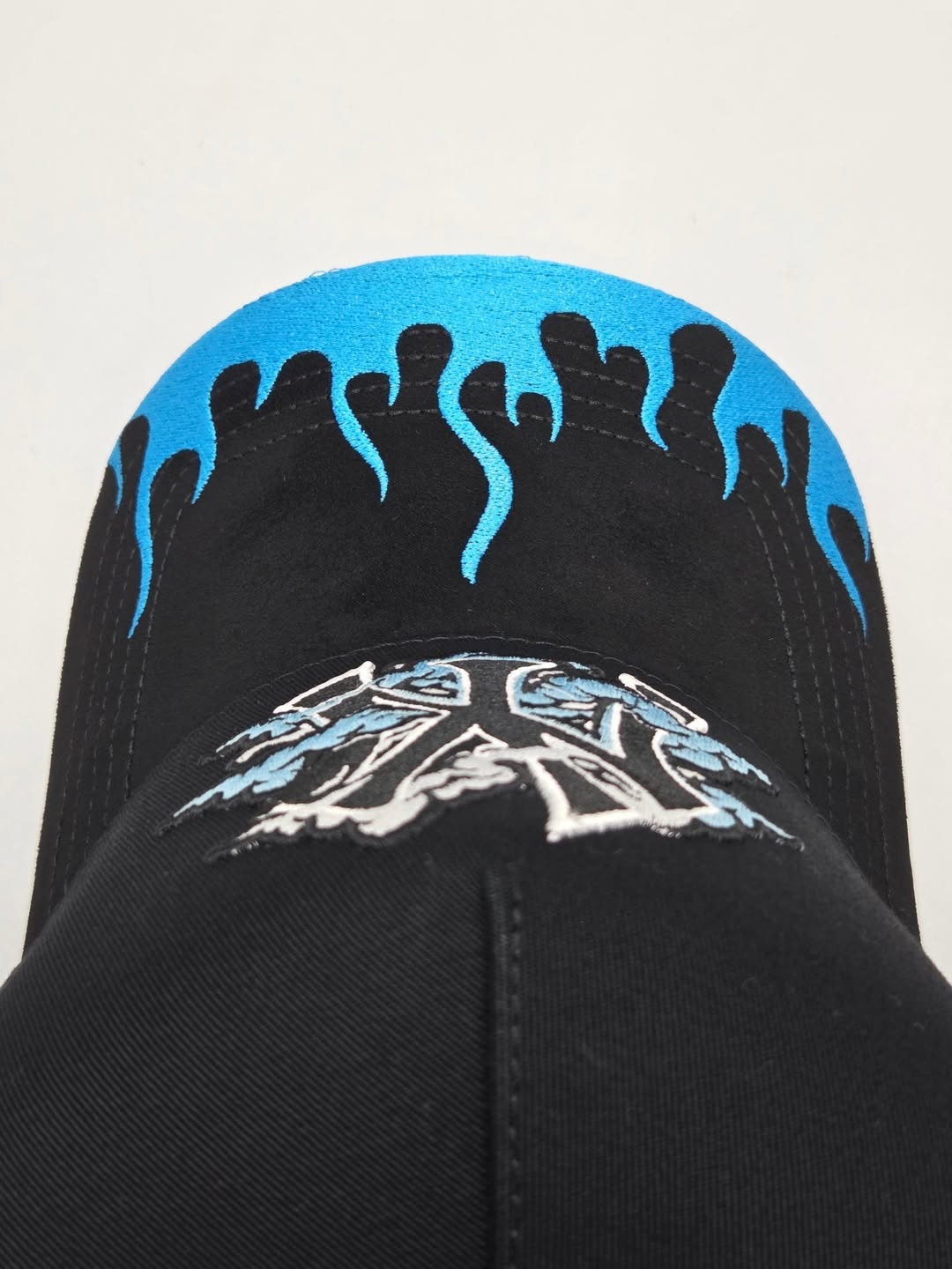 Gorra Qori Caps coleccion Cloud☁️ & Yankees🔥 a-frame Snapback