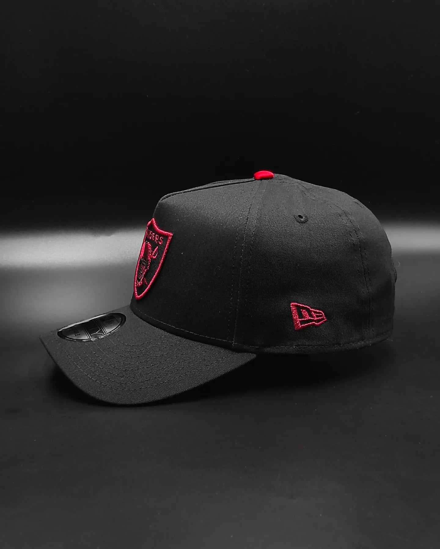 New Era Oakland Raiders 'Negro & Scarlet' 9FORTY A-Frame Snapback
