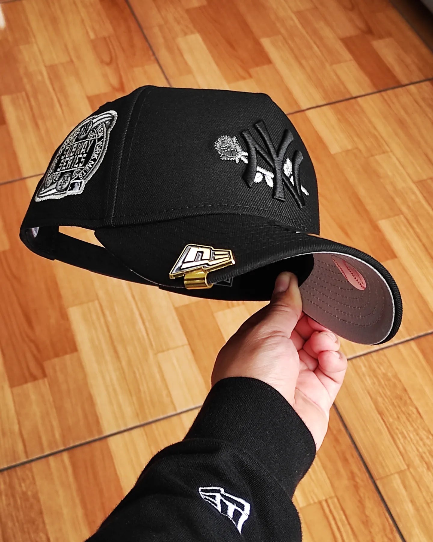 New Era New York Yankees Black Rose Subway Series 2000 9Forty A Frame Snapback