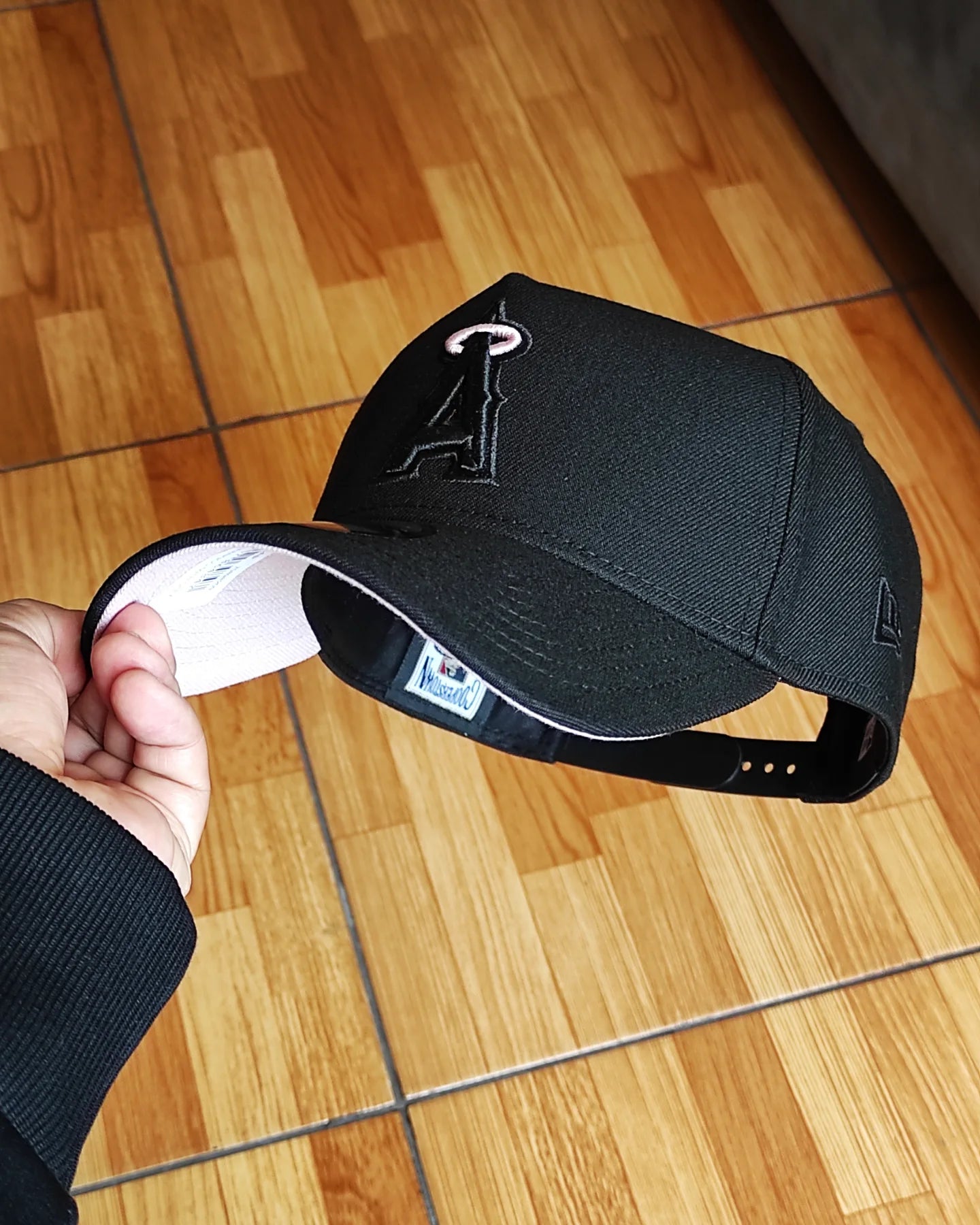 New Era Anaheim Angels black/pink 9 FORTY A-FRAME