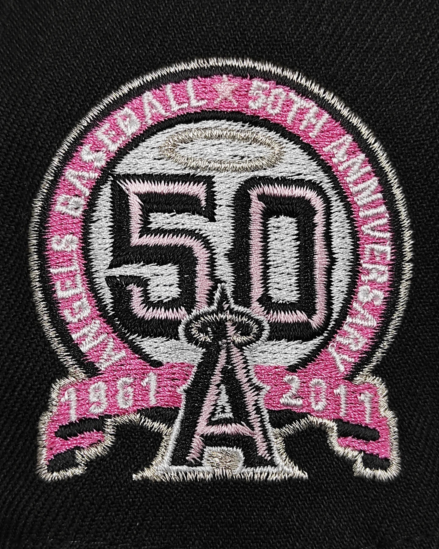 New era Anaheim Angels 50th Aniversario negro rosado 9 Fifty Snapback