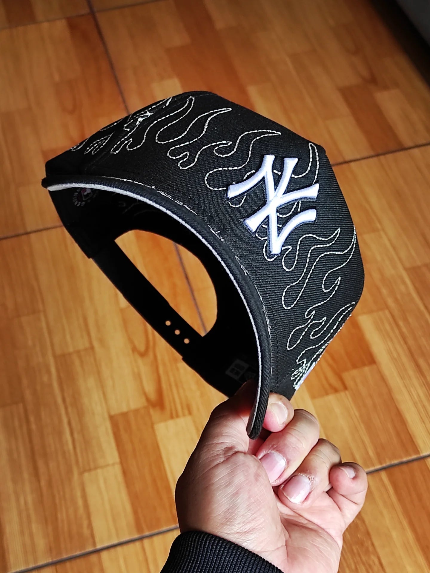 New Era New York Yankees flame black 9 FORTY A-FRAME