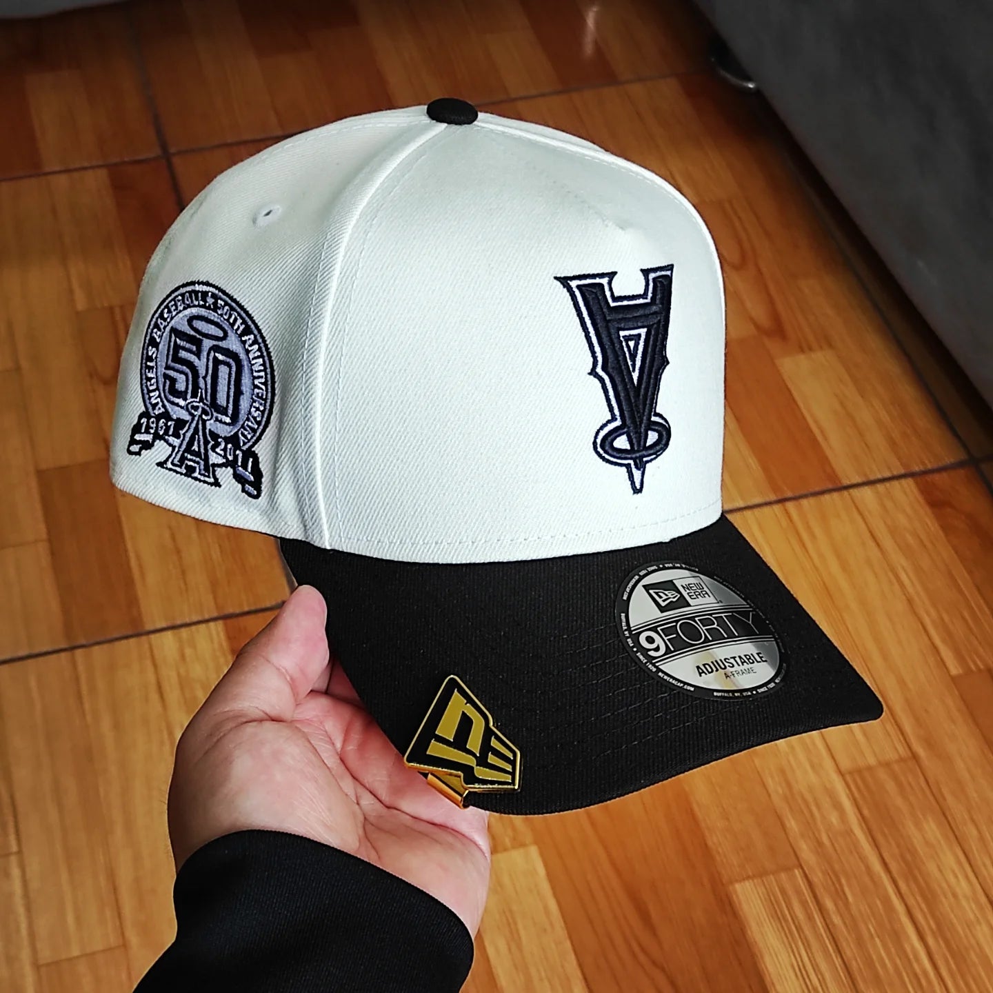 New Era Anaheim Angels Upside Down Chrome Black 2 Tone 50th Anniversary 9Forty A-Frame Snapback