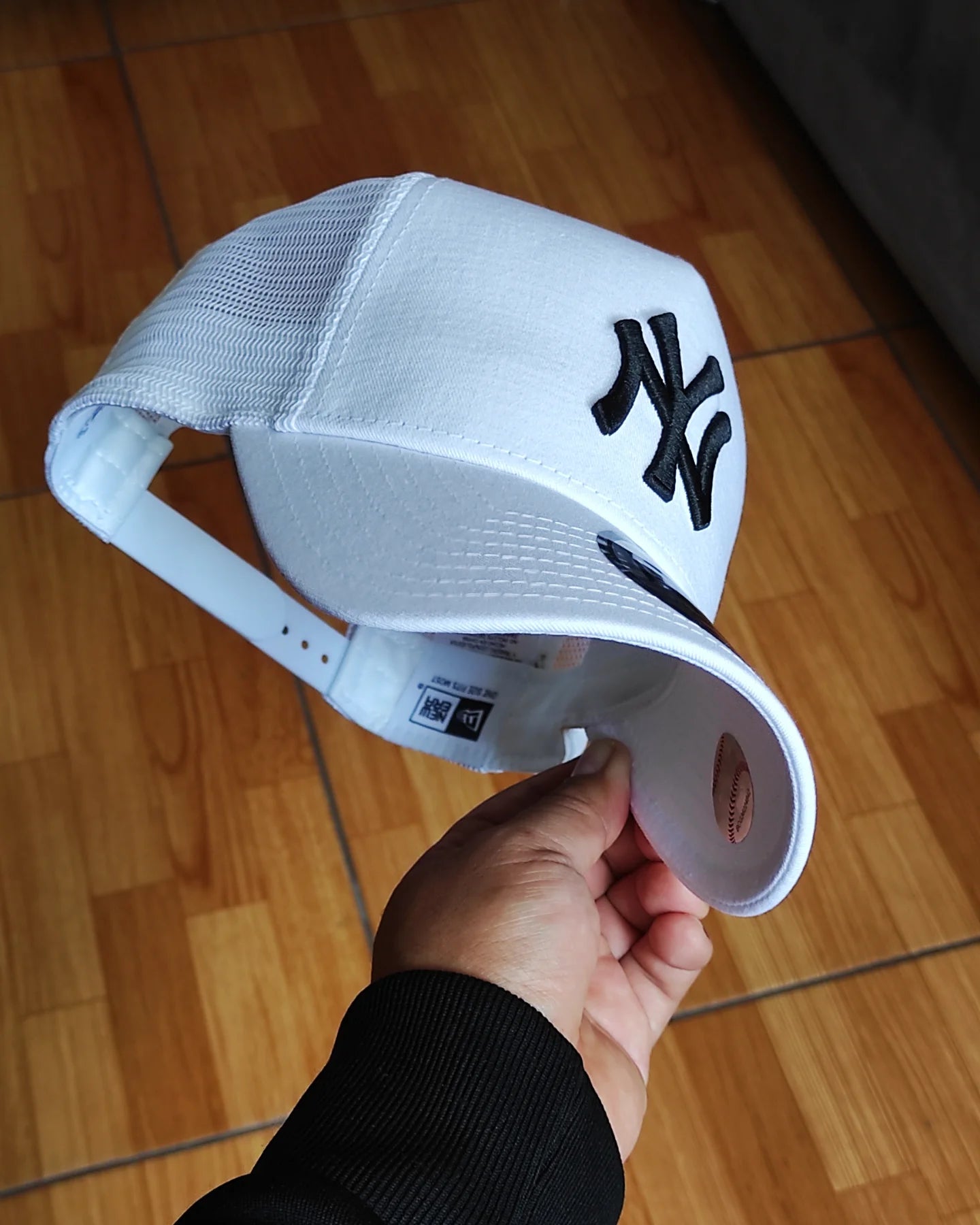 New Era New York Yankees white Trucker a-frame
