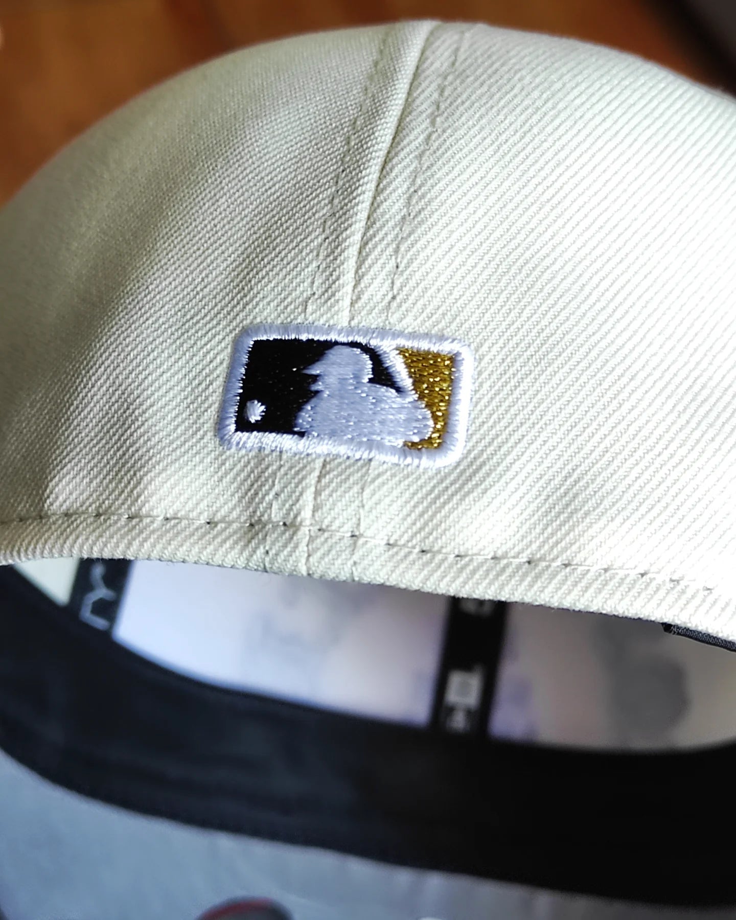 New Era Los Angeles Dodgers SKULL 💀 Chrome Black edition 59fifty fitted