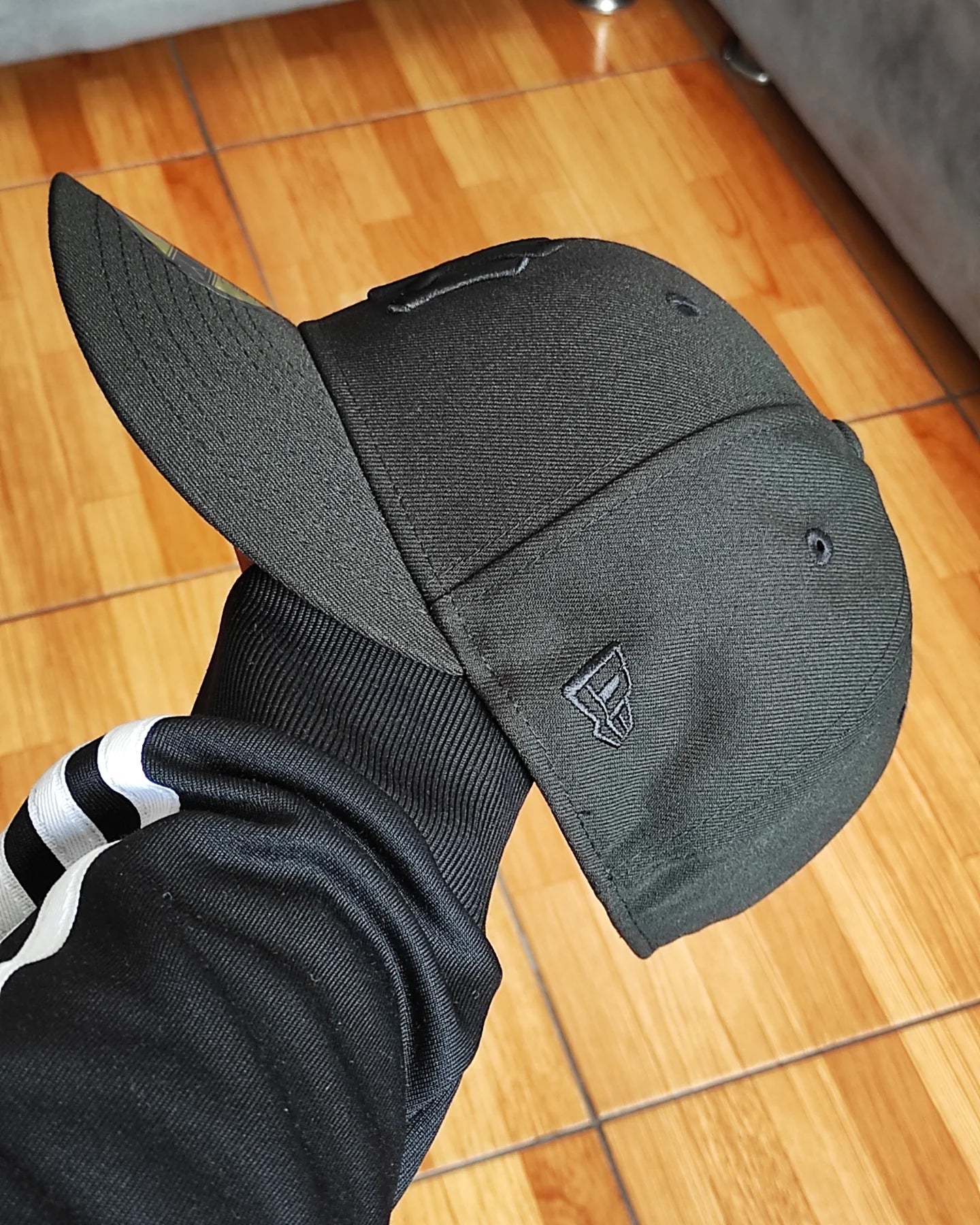 New Era New York Yankees World Series 1999 Black Out Red Edition 59Fifty Fitted Hat