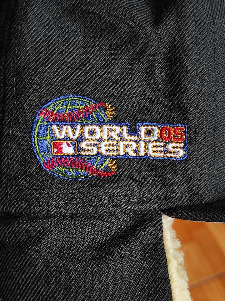 Chicago White Sox 05 WS Dogear New Era 59Fifty Fitted - Black, White, Gray