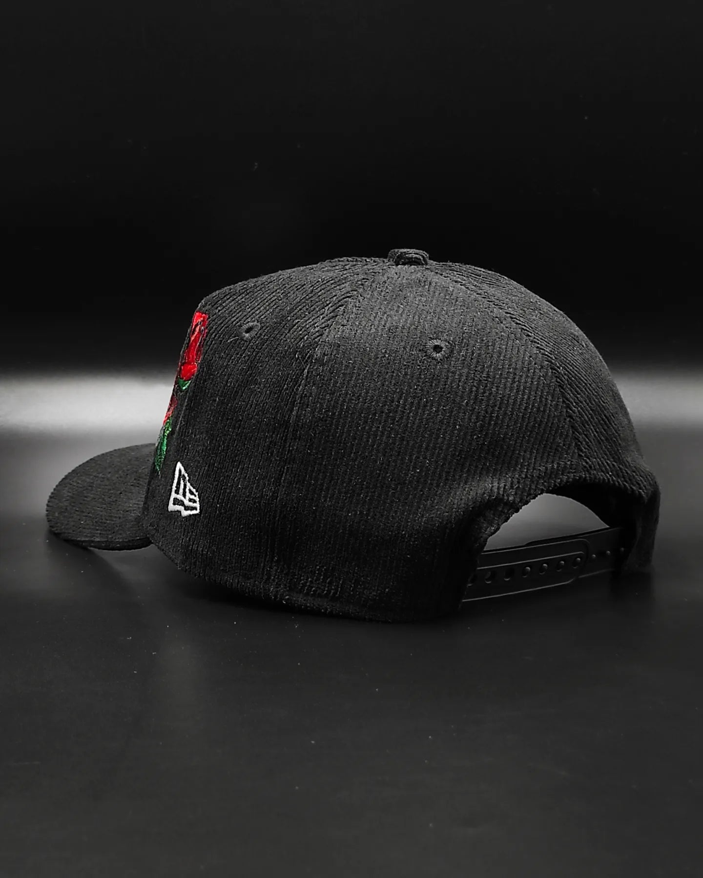 New era New York Yankees ' 🌹' Golfer Pre-Curved Snapback