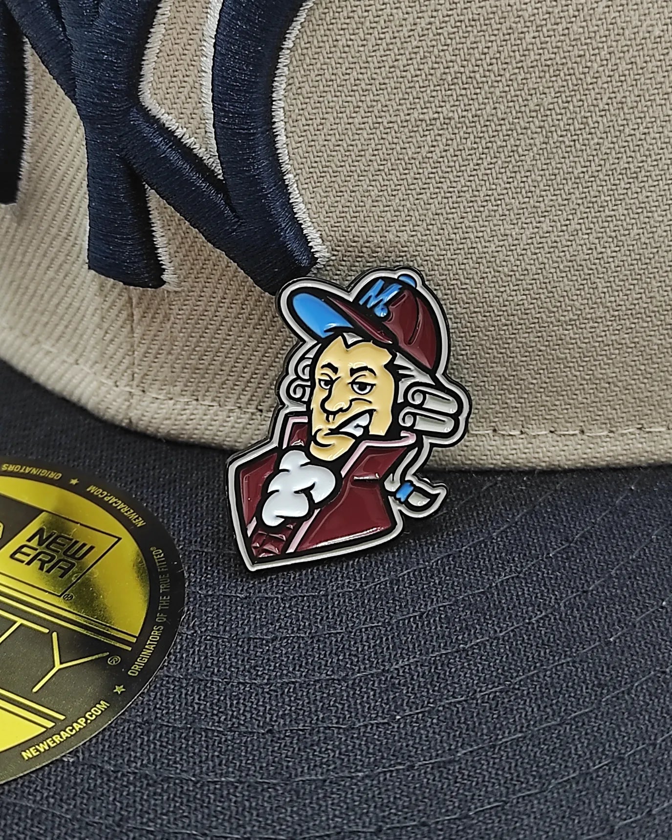 Pin Metálico British