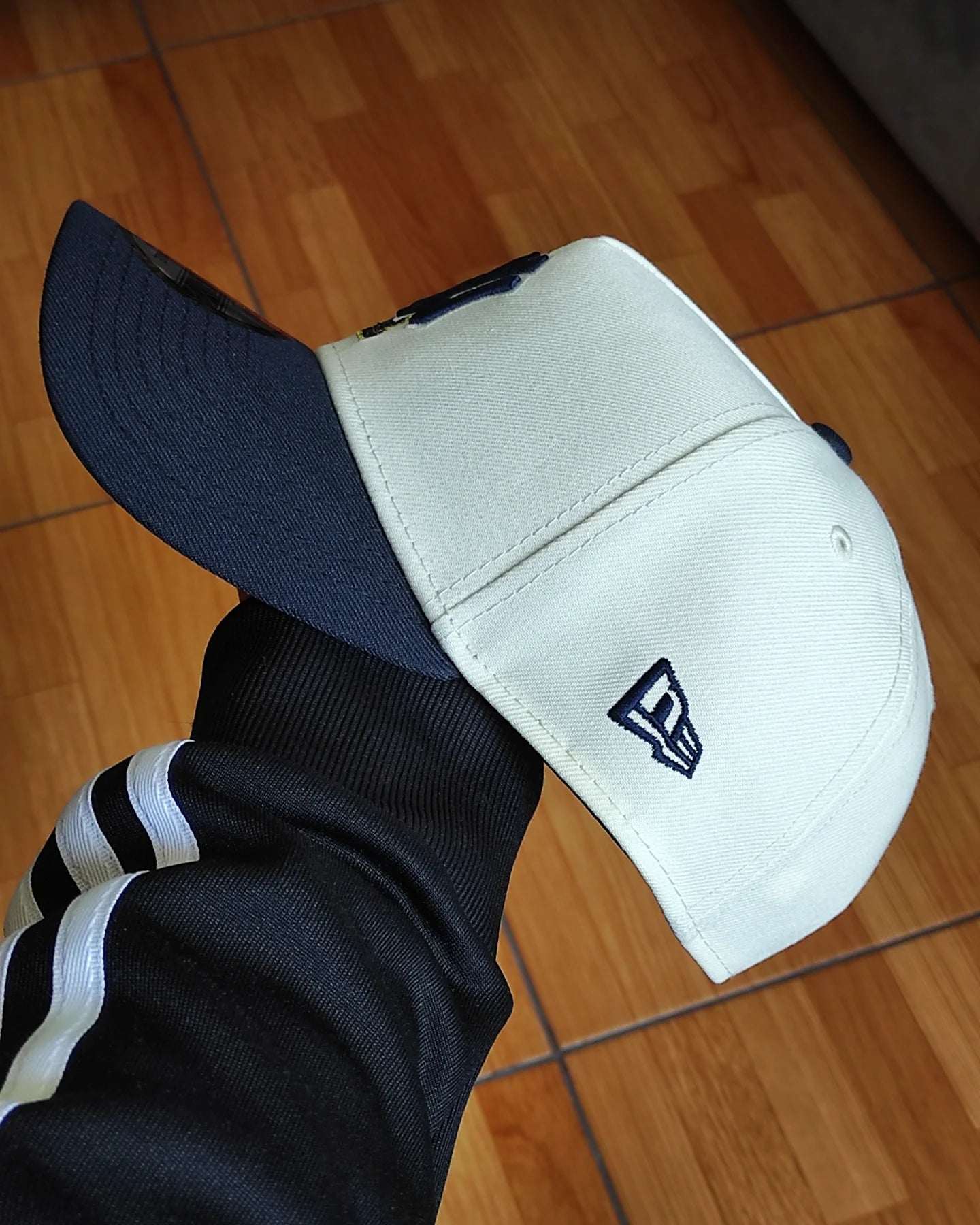 New Era New York Yankees State two Tone Chrome Navy 9 FORTY A-FRAME