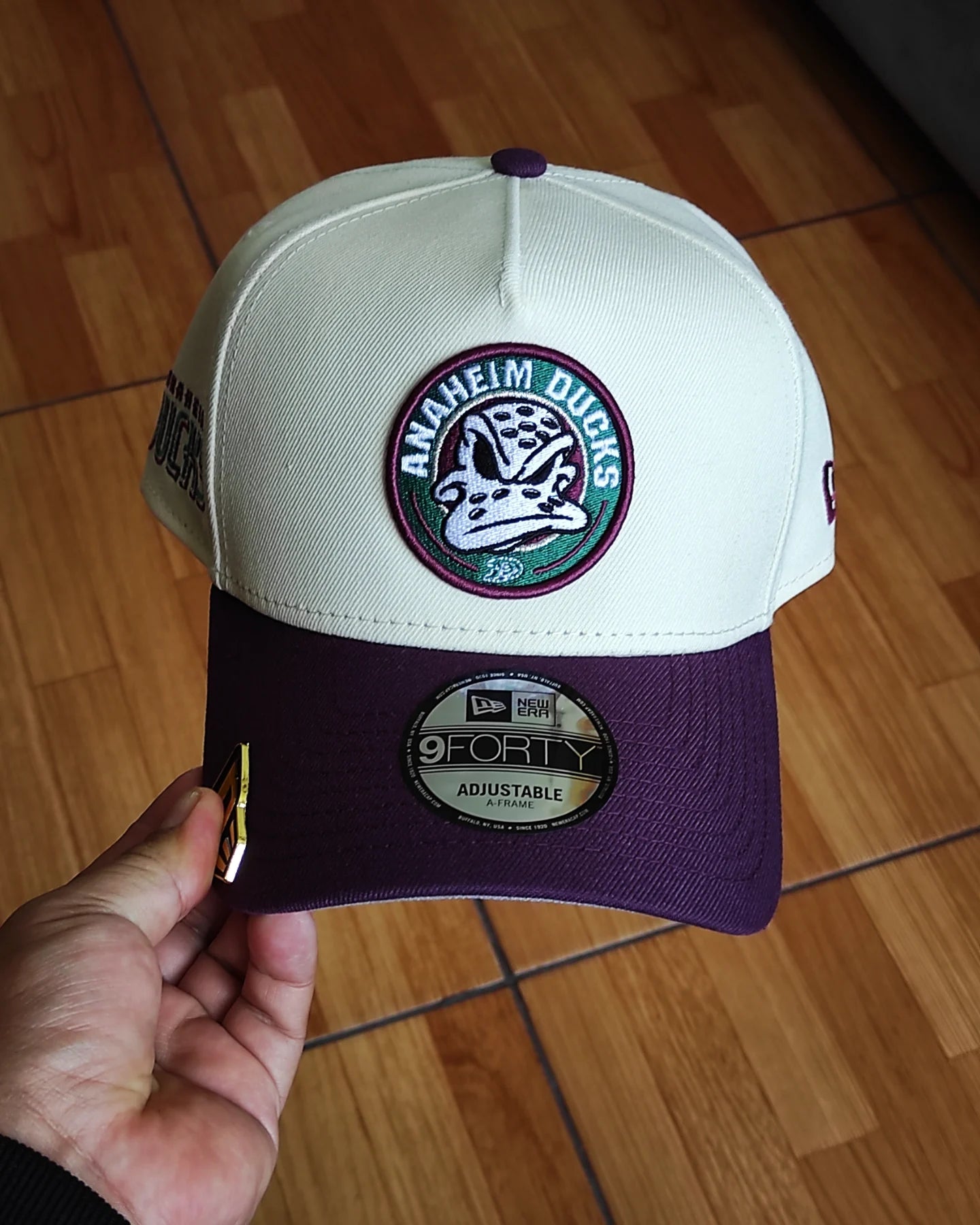 New Era Anaheim Ducks Chrome Two Tone Edition 9Forty A Frame snapback