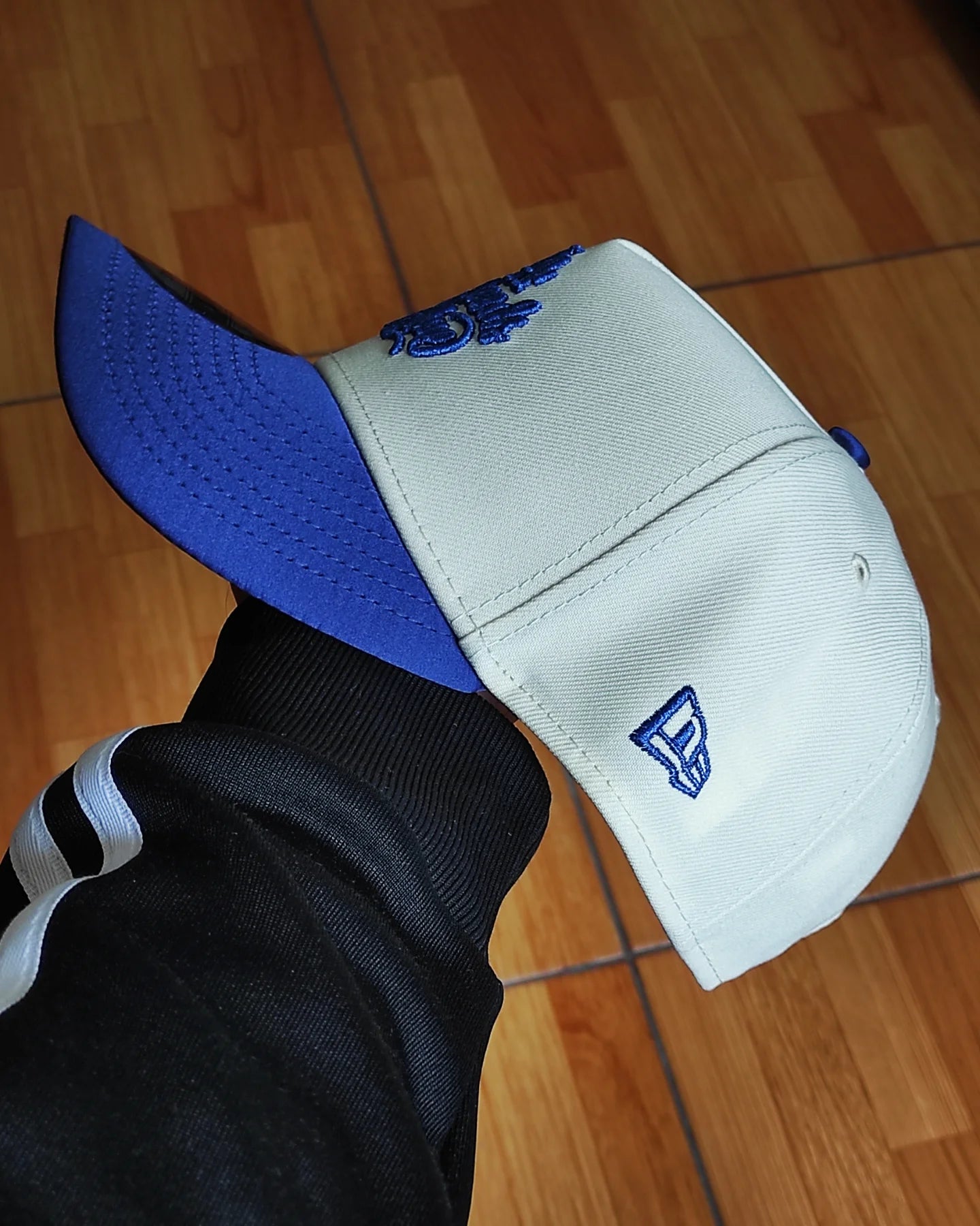 New Era Los Angeles Dodgers Chrome Satin Brim Two Tone 9Forty A Frame Snapback Hat